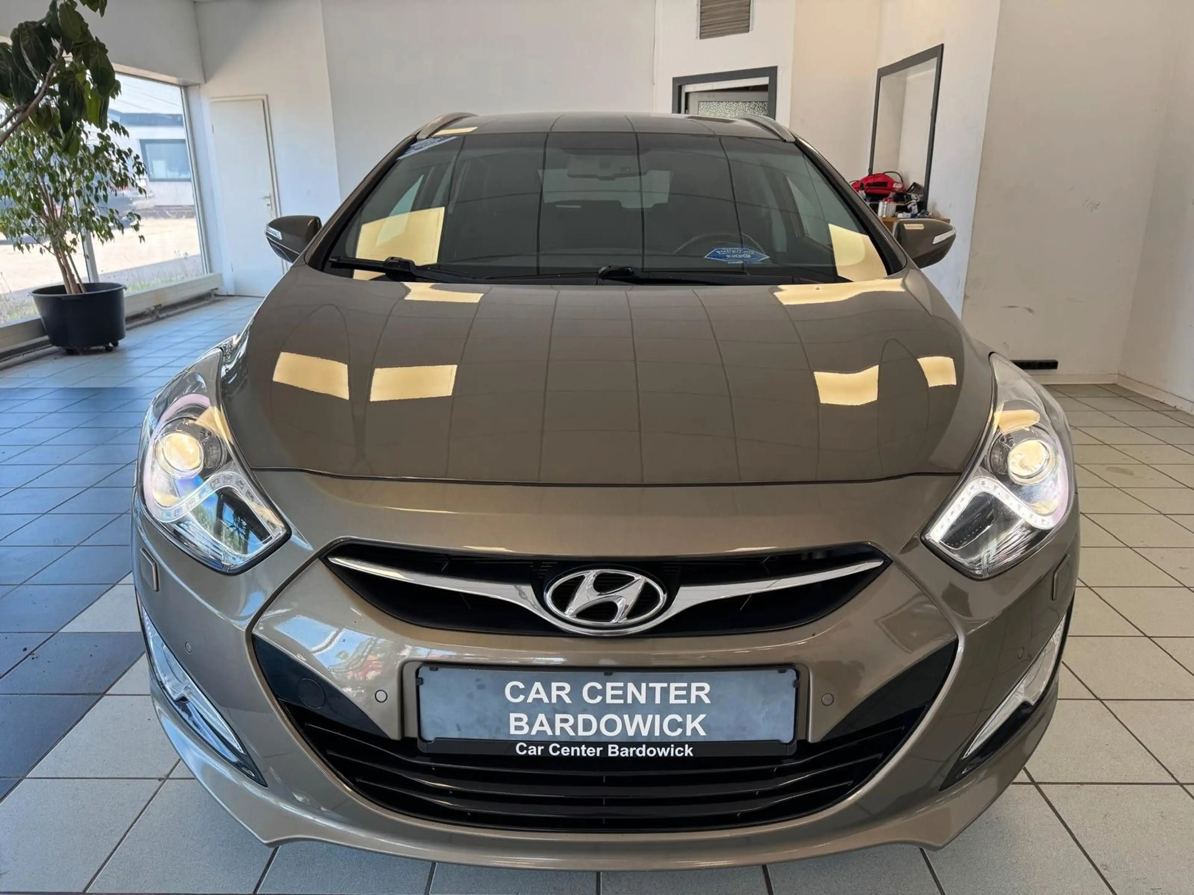 Hyundai i40 cw FIFA World Cup Edition *Anhängerkupplung* — photo 2