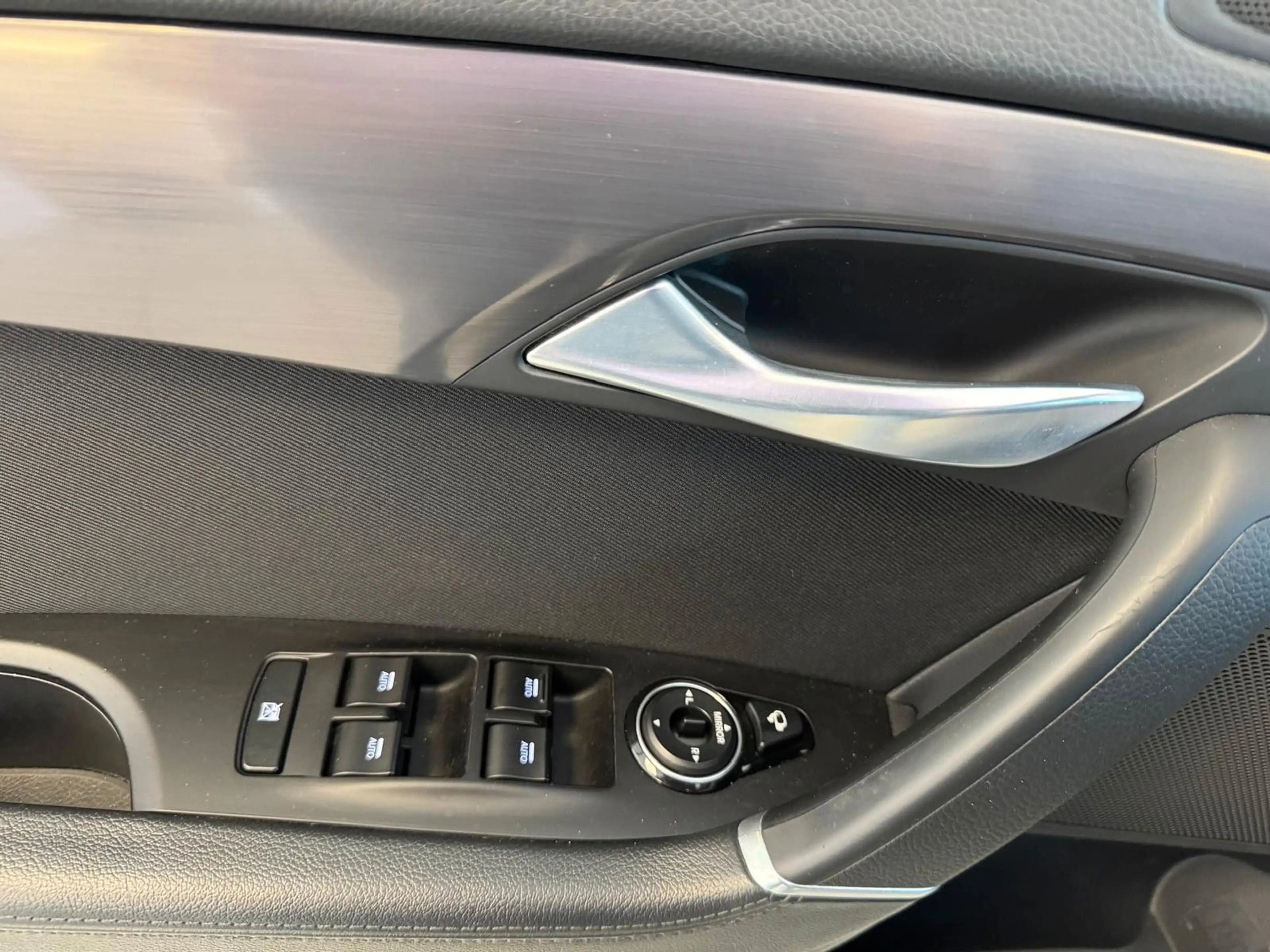 Hyundai i40 cw FIFA World Cup Edition *Anhängerkupplung* — photo 9