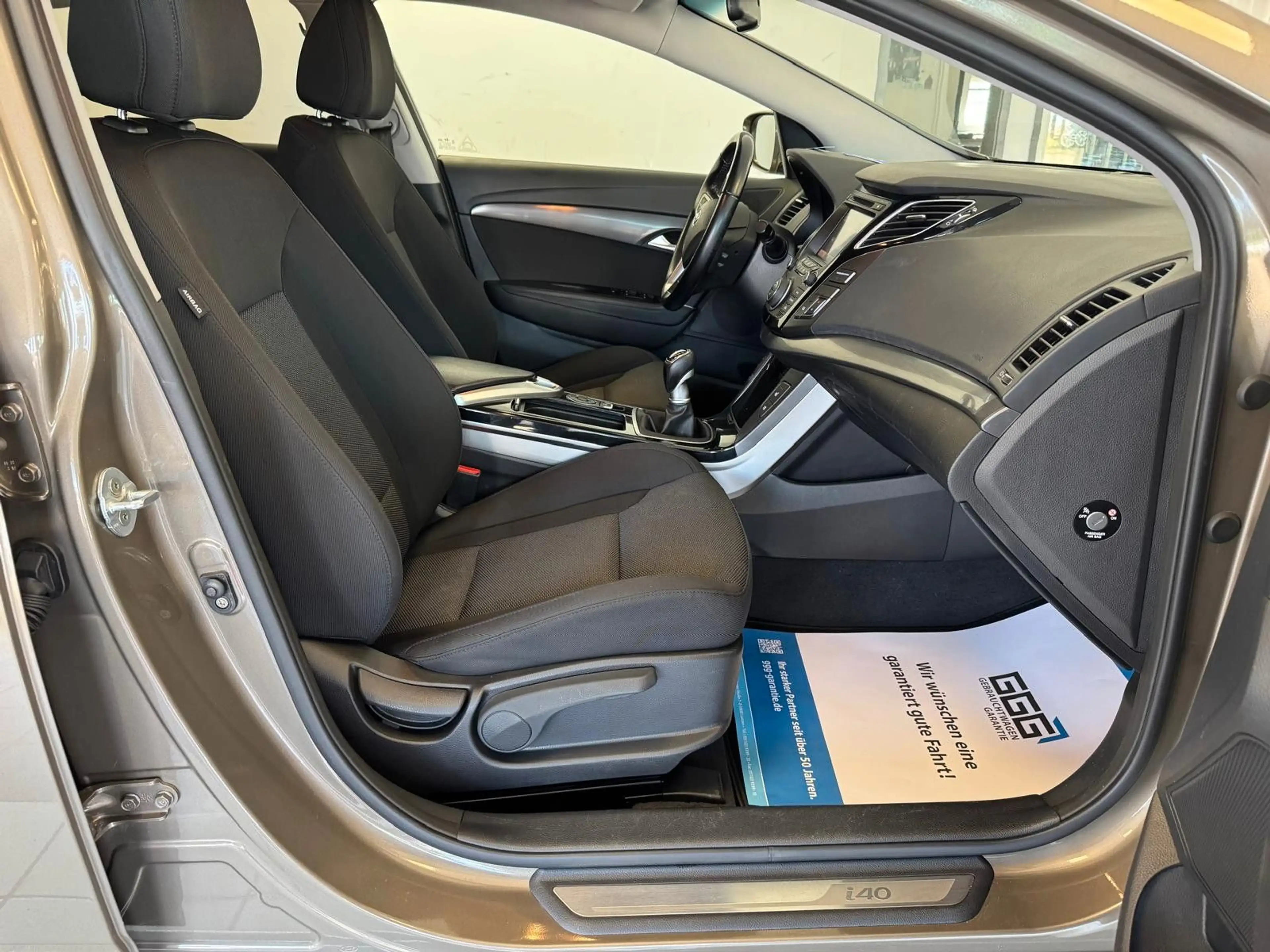 Hyundai i40 cw FIFA World Cup Edition *Anhängerkupplung* — photo 12