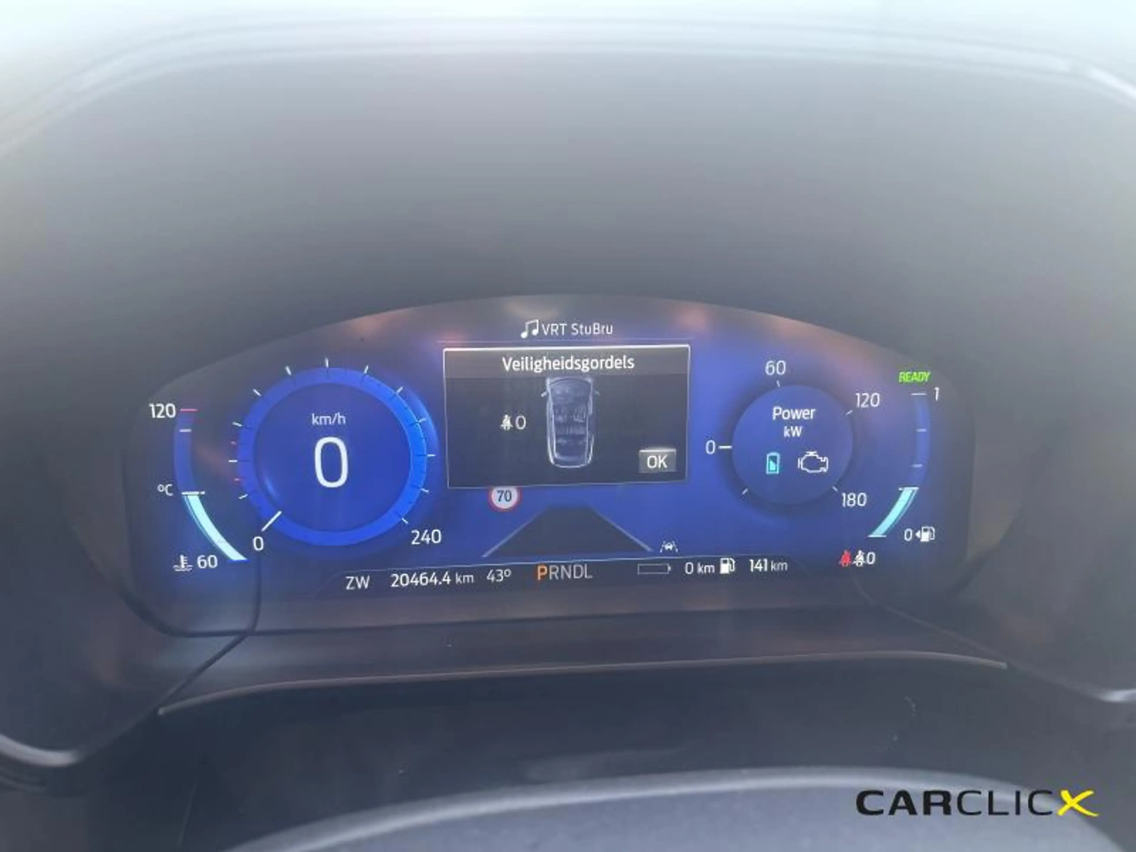 Ford Kuga ST-Line X plugin Hybrid — photo 17