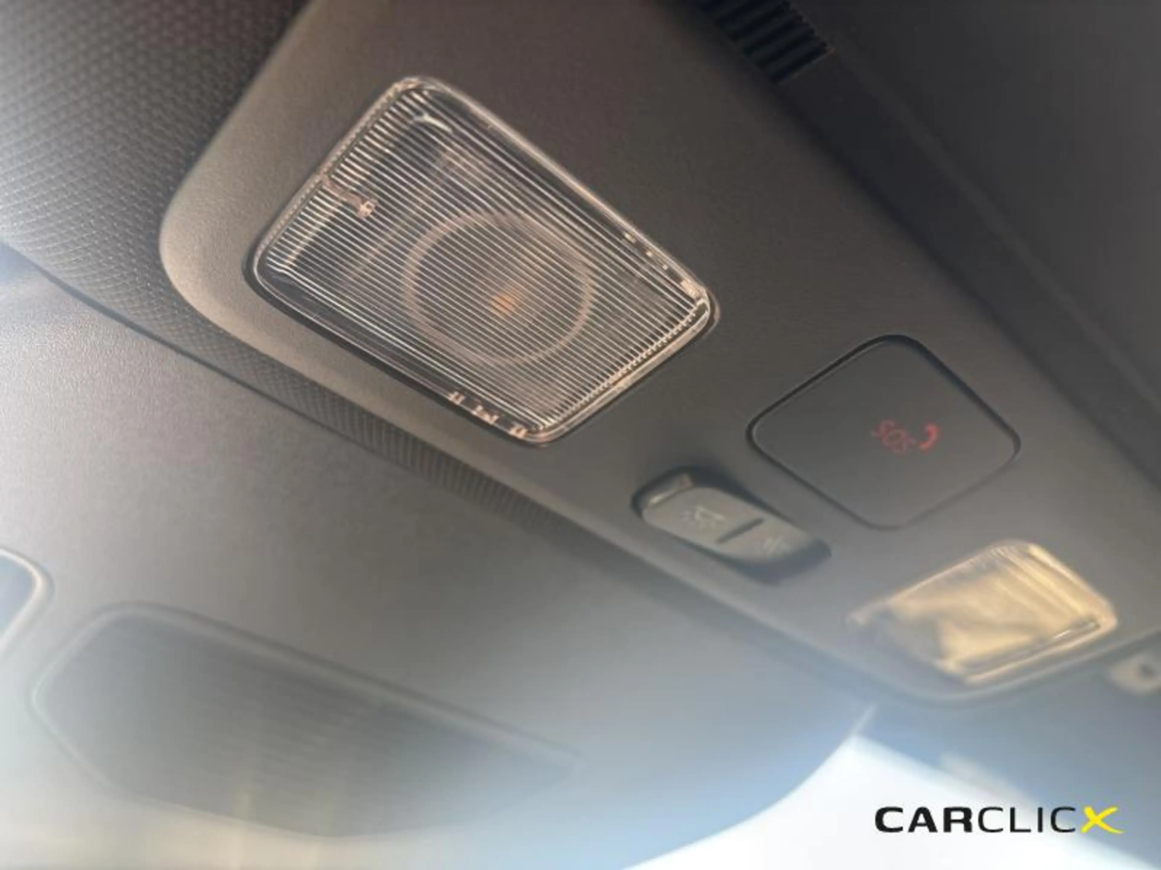 Ford Kuga ST-Line X plugin Hybrid — photo 23