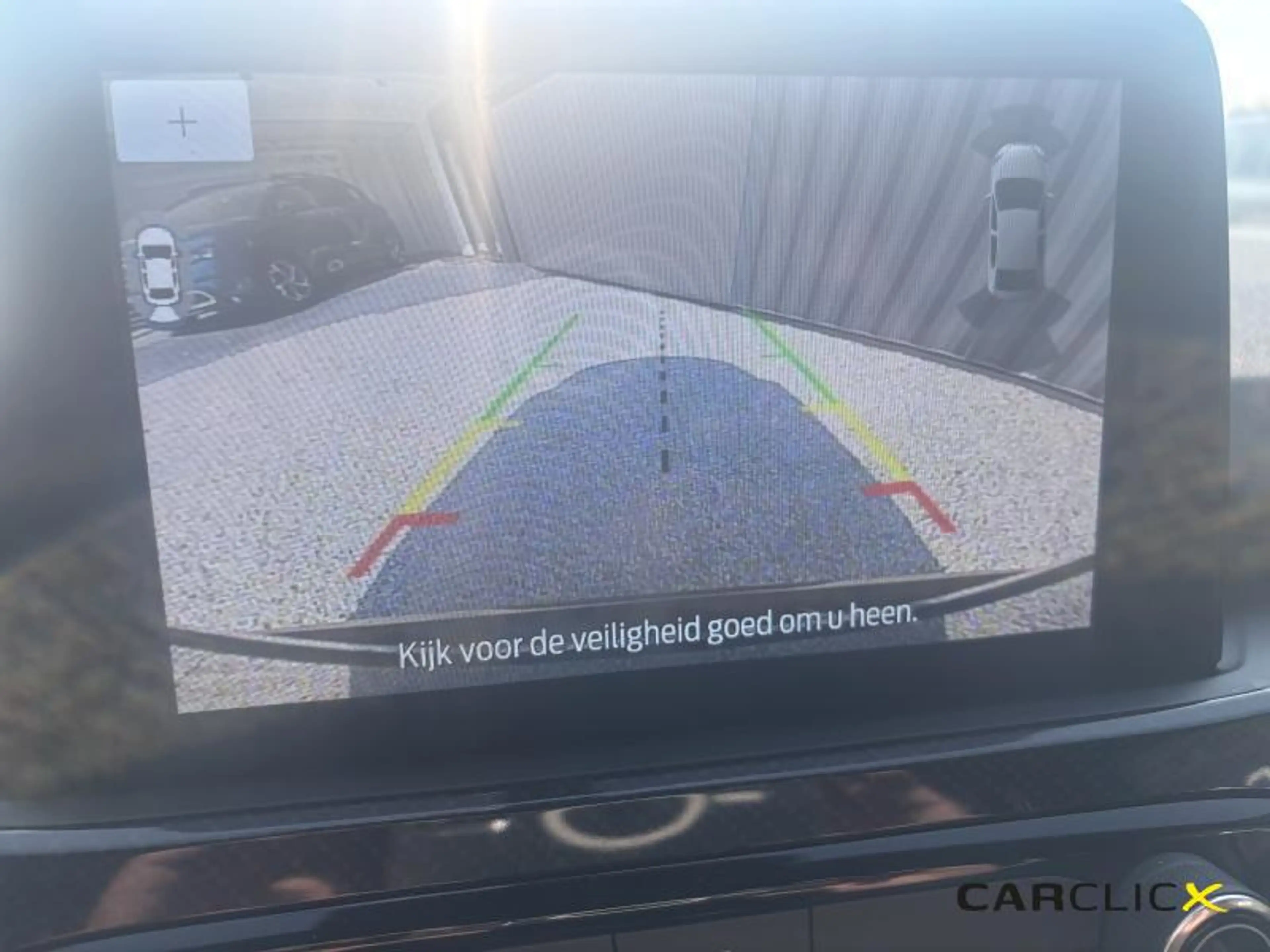 Ford Kuga ST-Line X plugin Hybrid — photo 21