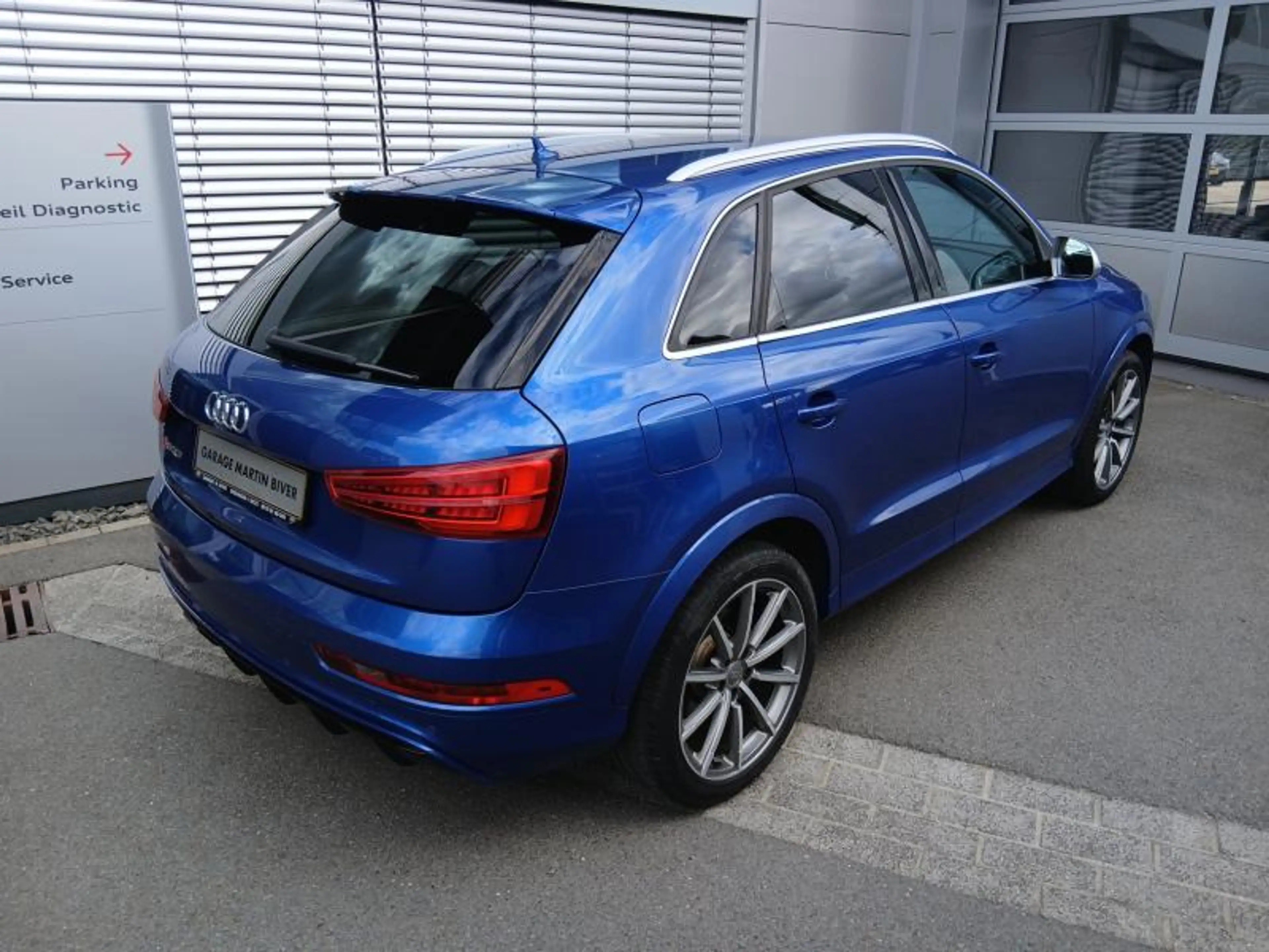 Audi RS Q3 2.5 TFSI quattro s-tronic — photo 4