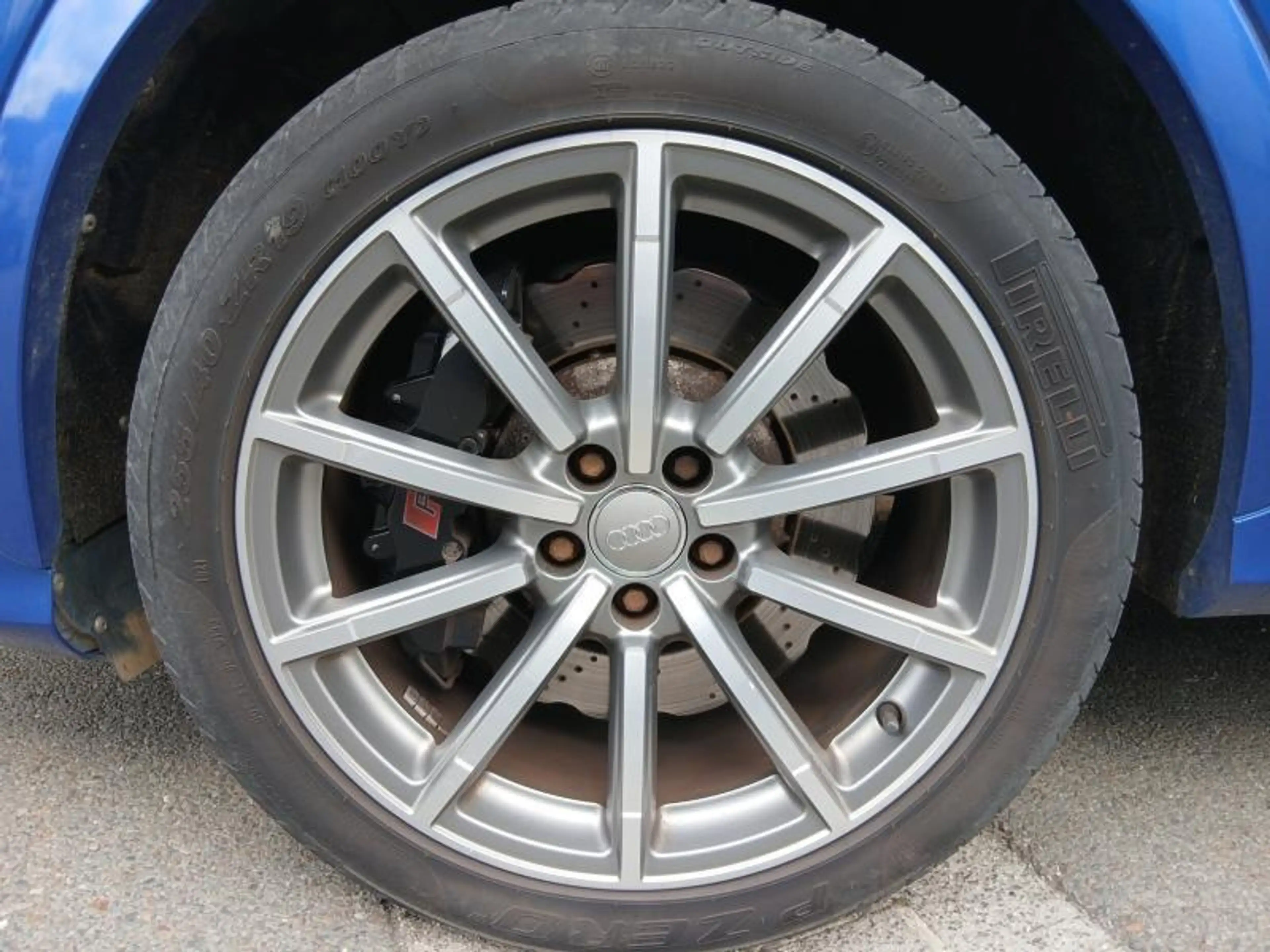 Audi RS Q3 2.5 TFSI quattro s-tronic — photo 7