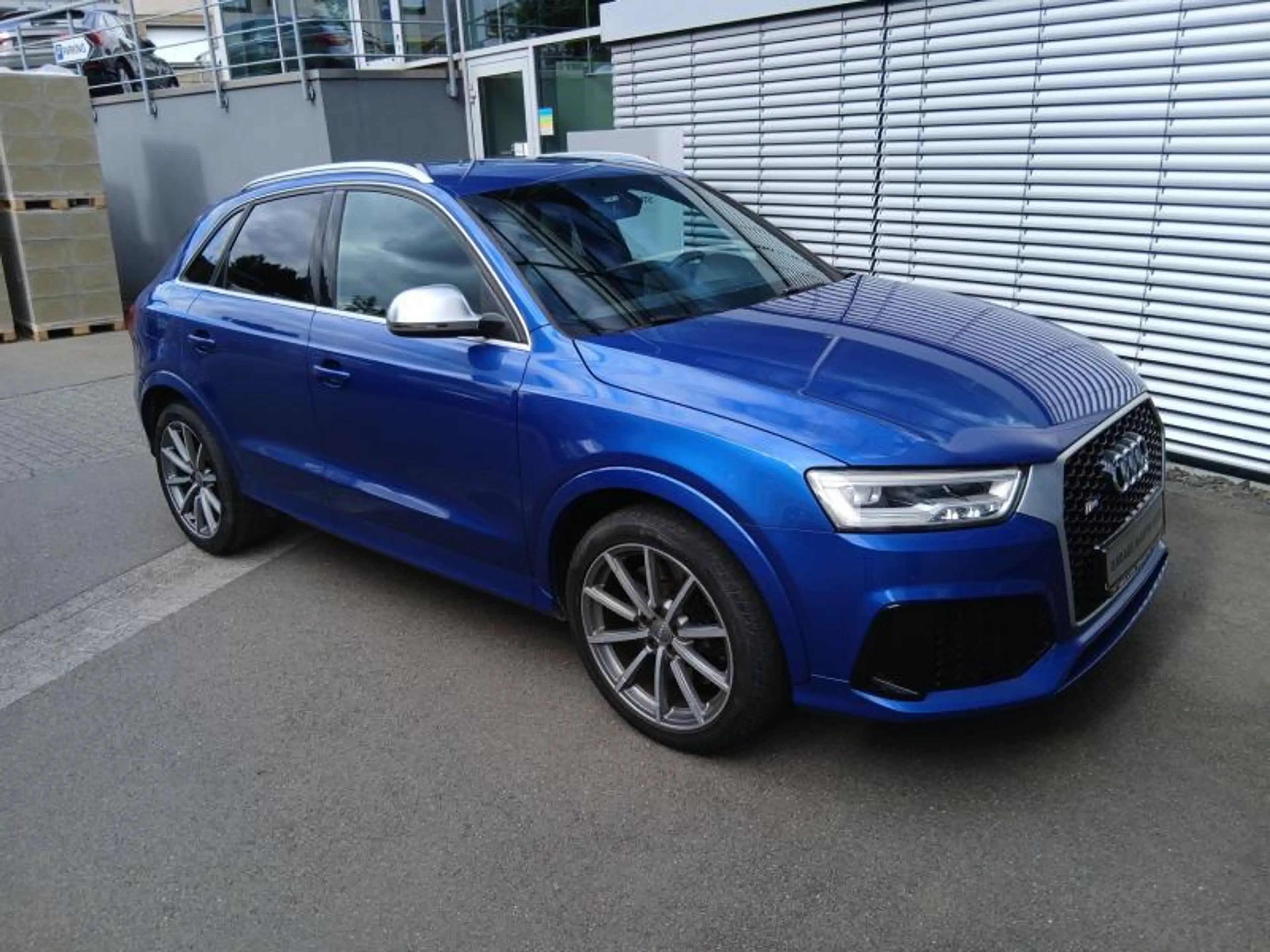 Audi RS Q3 2.5 TFSI quattro s-tronic — photo 5