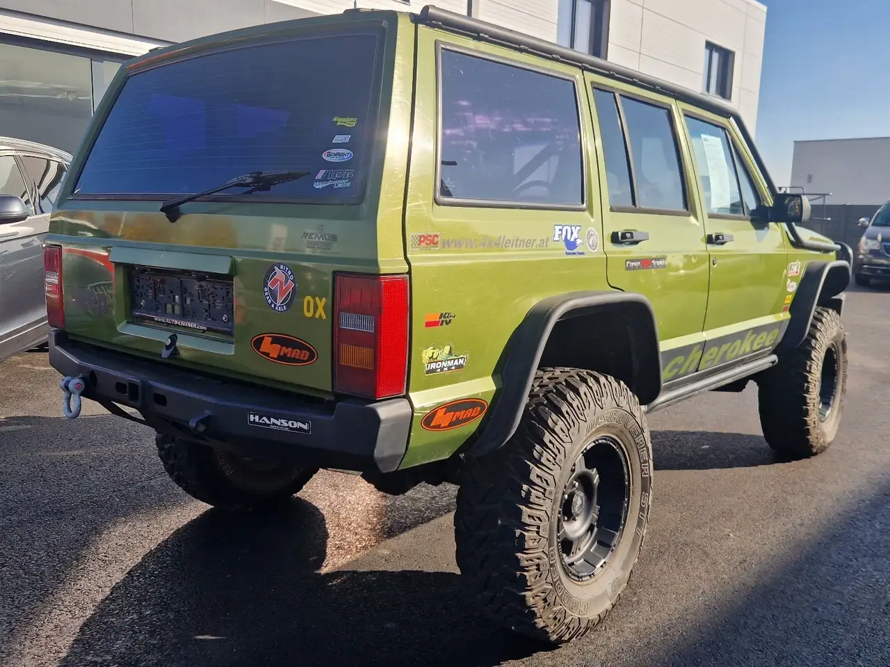 Jeep Cherokee 4,0 Limited Aut., foto 5