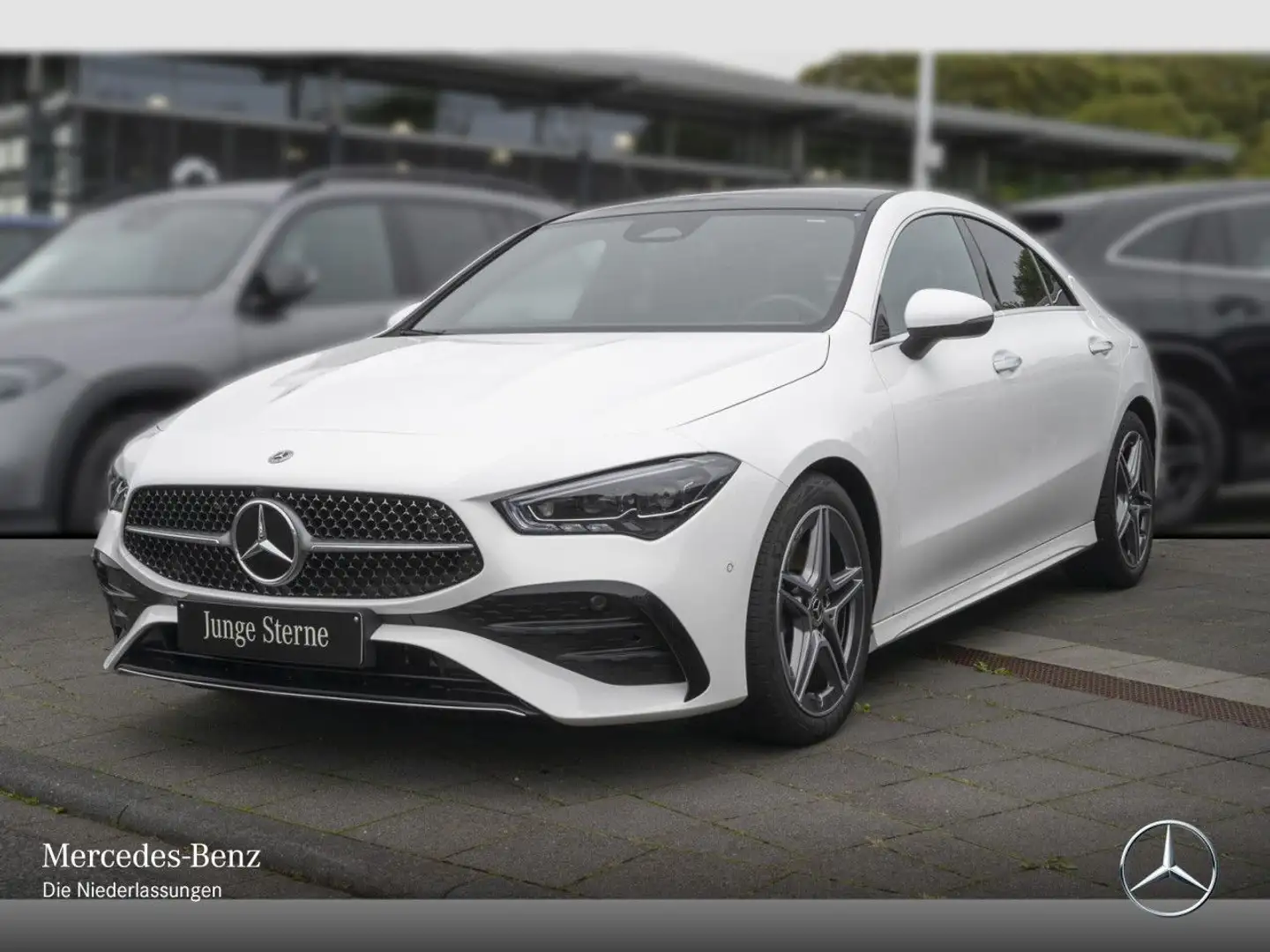 Mercedes-Benz CLA 200 AMG+PANO+MULTIBEAM+KAMERA+KEYLESS+7G Weiß - 2