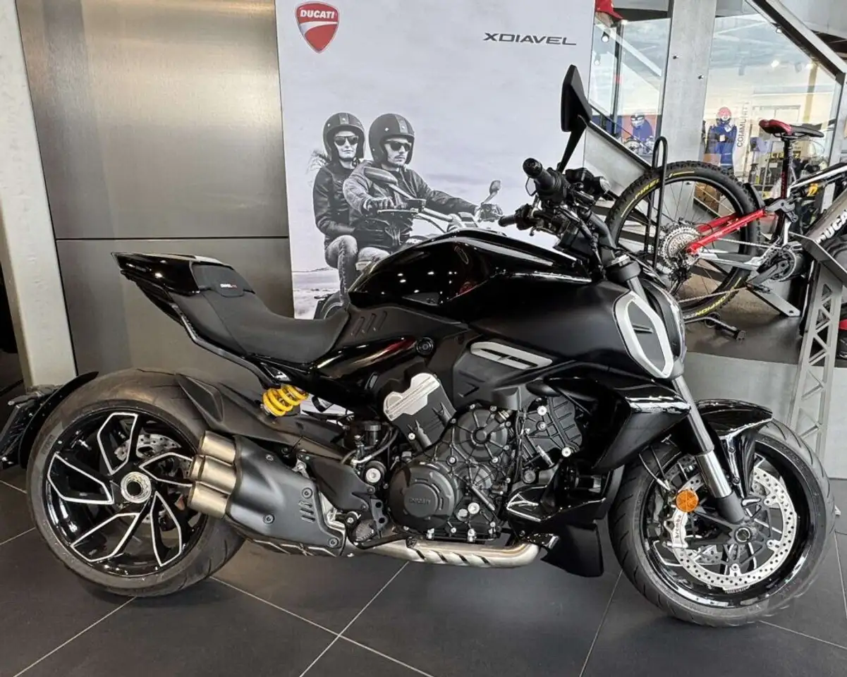 Ducati Diavel