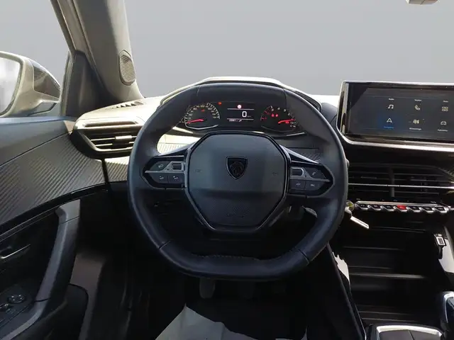 Peugeot 2008 view 13