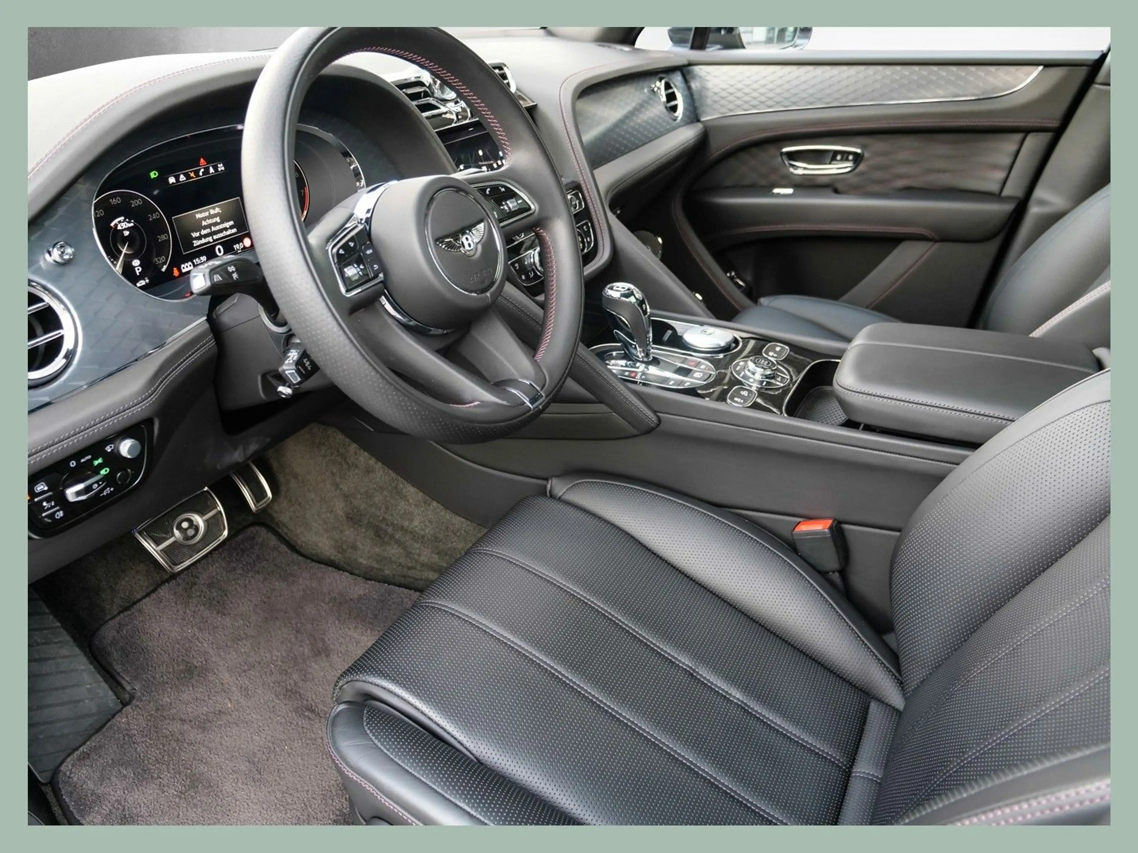 Bentley Bentayga EWB Azure V8/Airline-Seats*Naim*AHK*PPF — photo 8