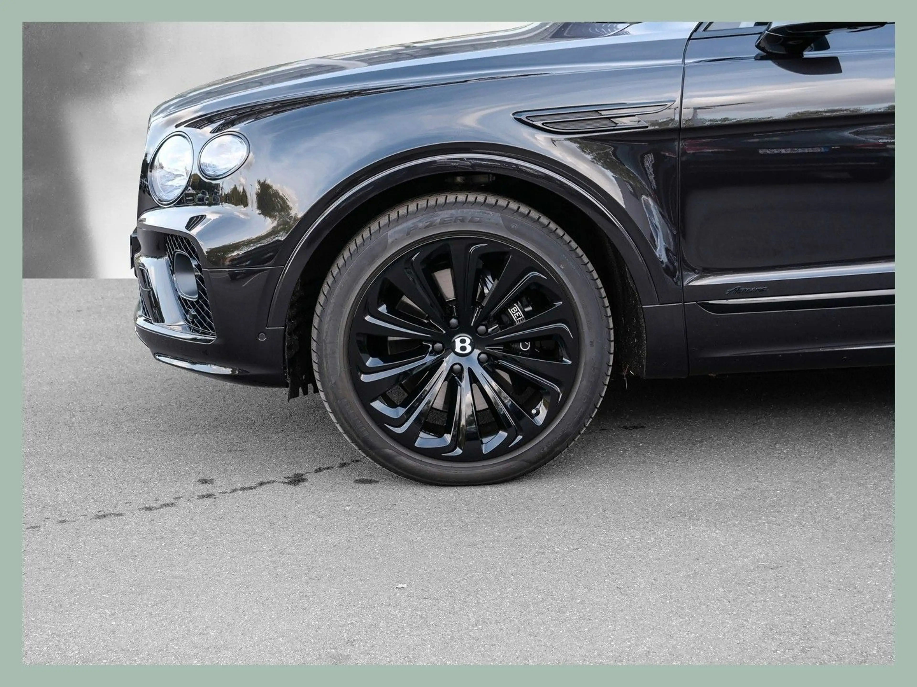 Bentley Bentayga EWB Azure V8/Airline-Seats*Naim*AHK*PPF — photo 6