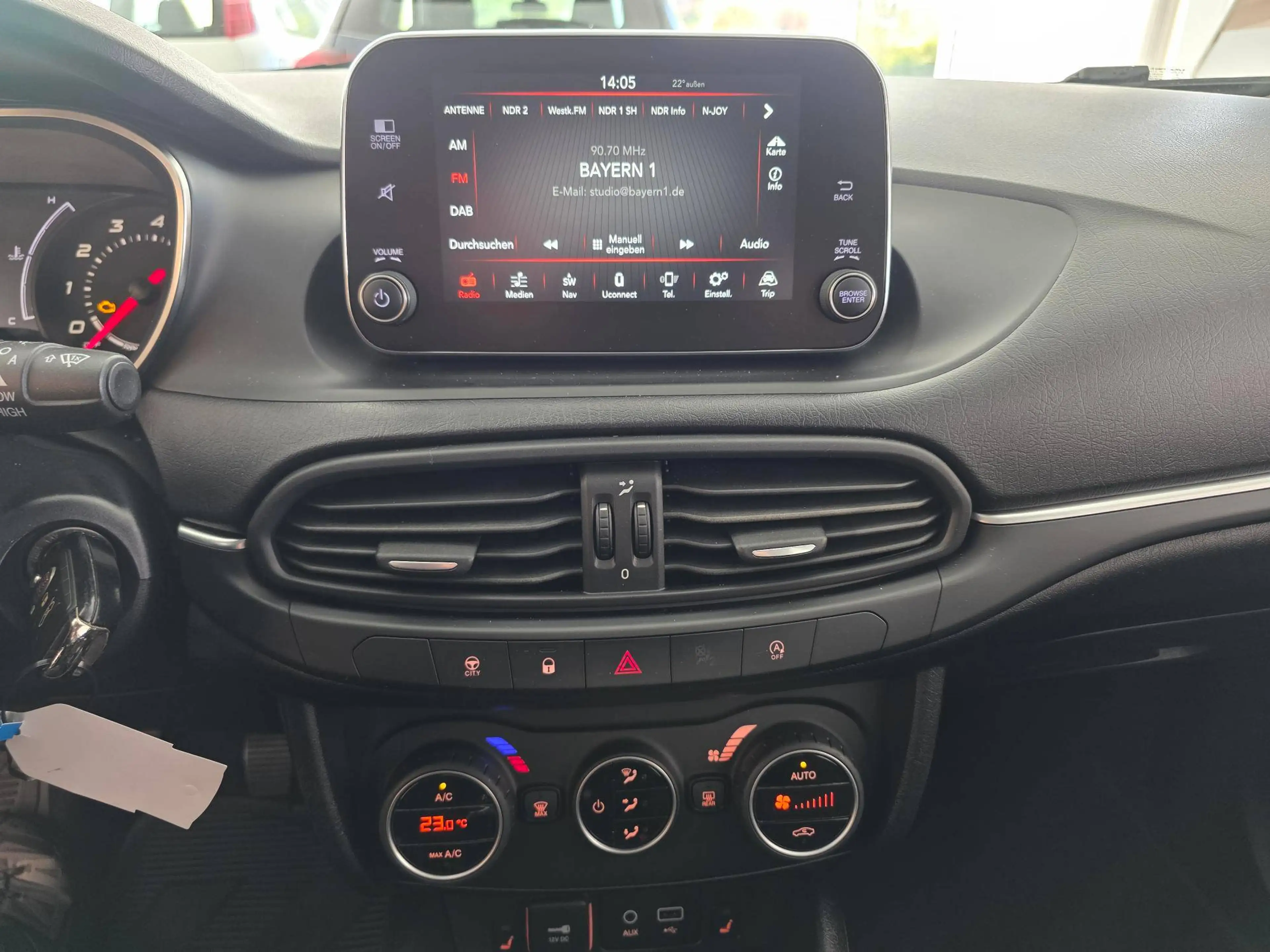Fiat Tipo Lounge Rückfahrkamera Navi Sitzheizung — photo 13