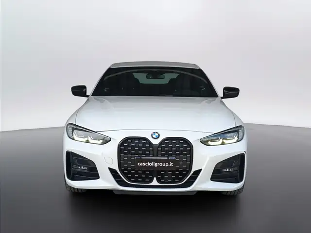 BMW 4 Series view 2