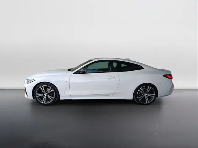 BMW 4 Series view 6