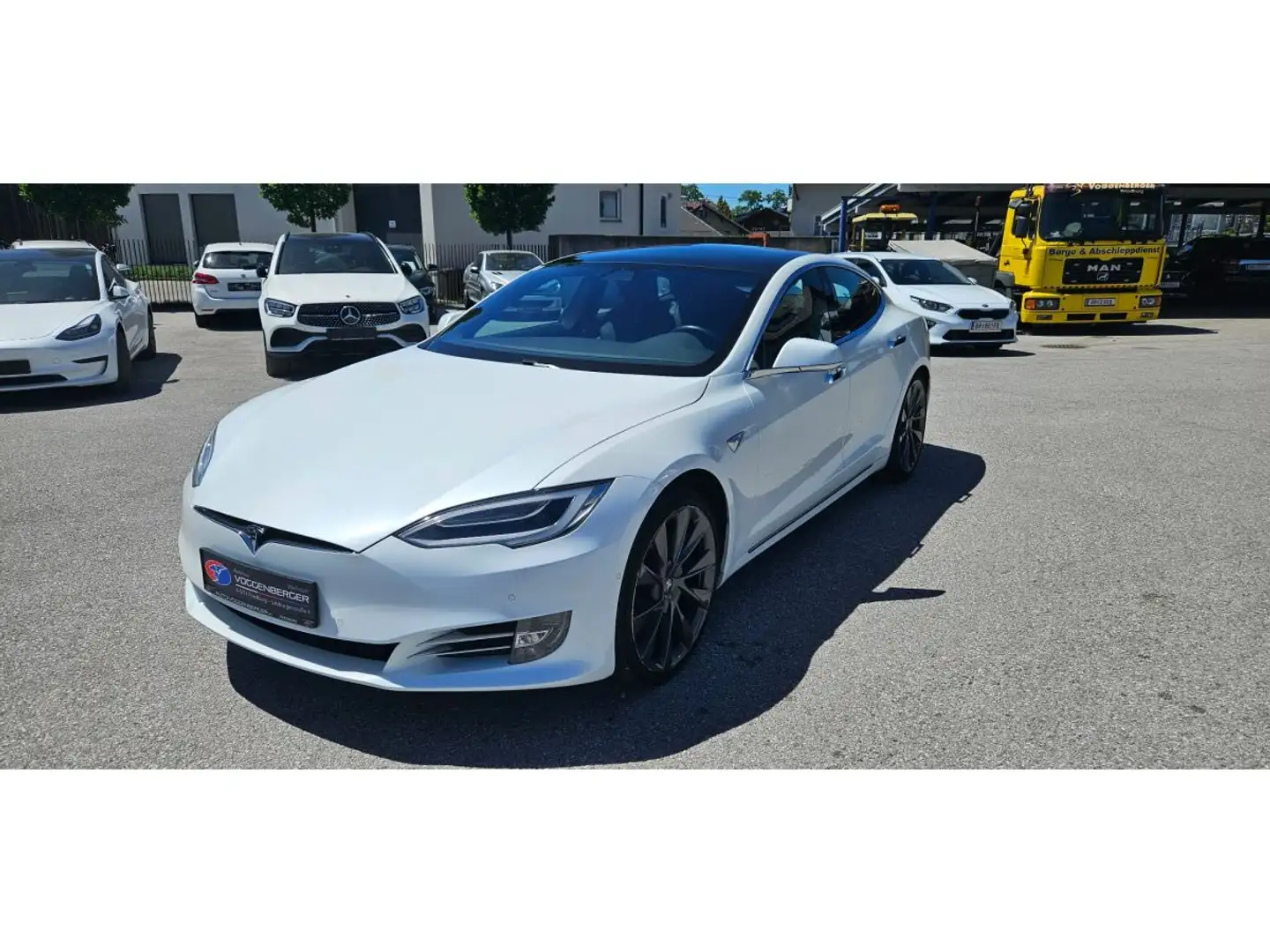 Tesla Model S Tesla Model S Standard Range Dual Motor Weiß - 1
