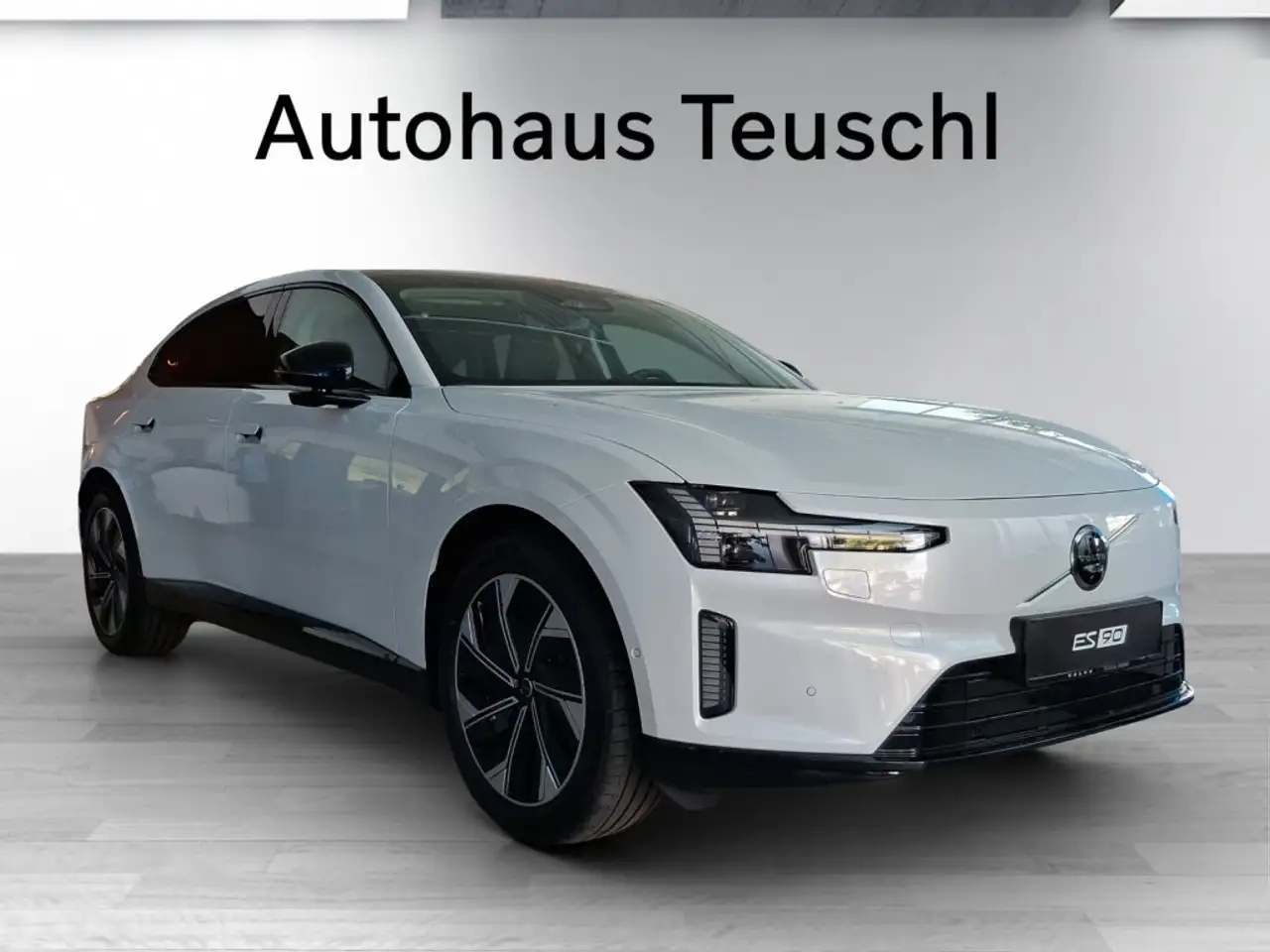 Volvo ES90 2026