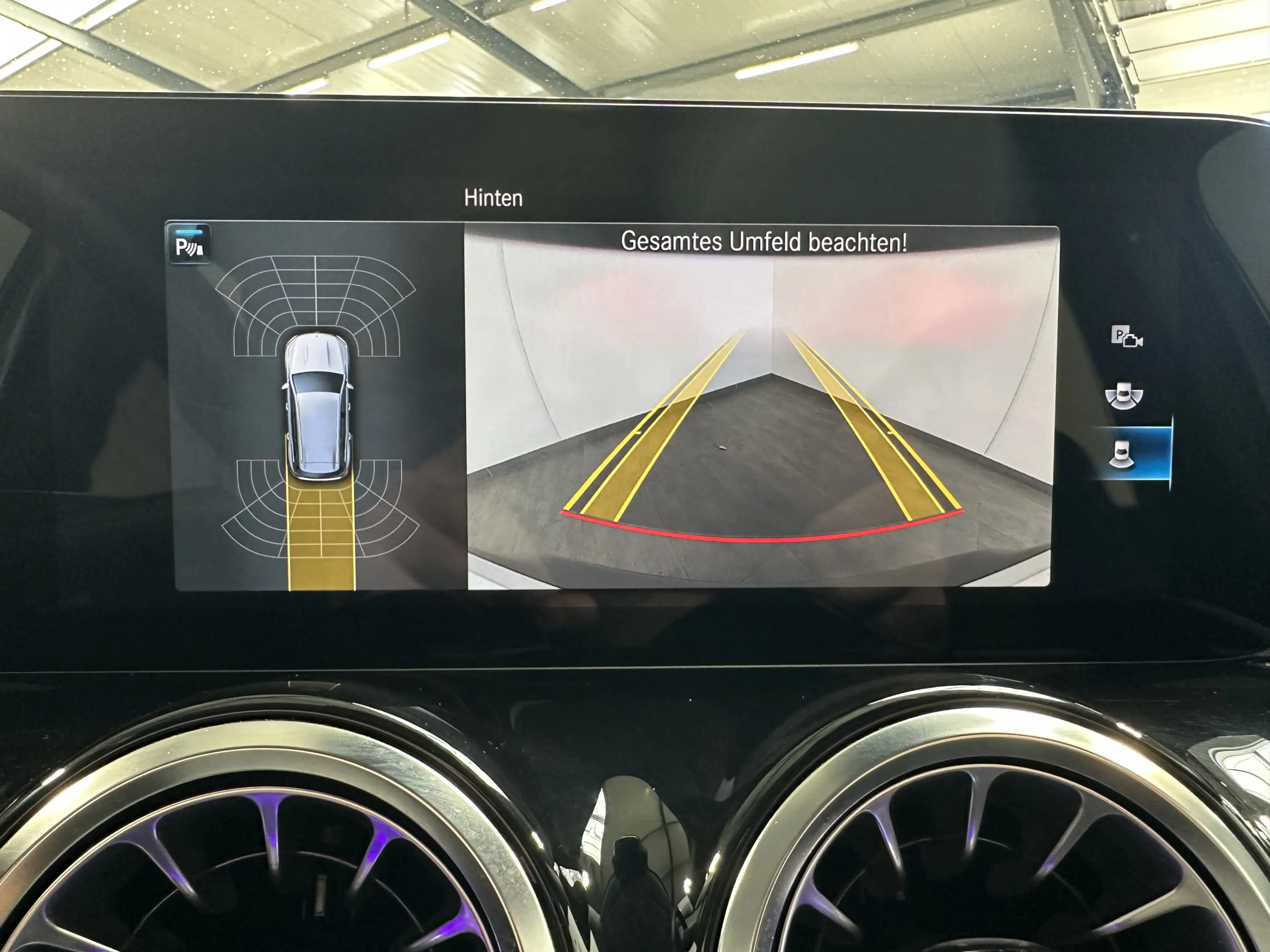 Mercedes-Benz EQB 300 Progressive 4Matic NAV+LED+KAMERA+TOTWINKEL — photo 16