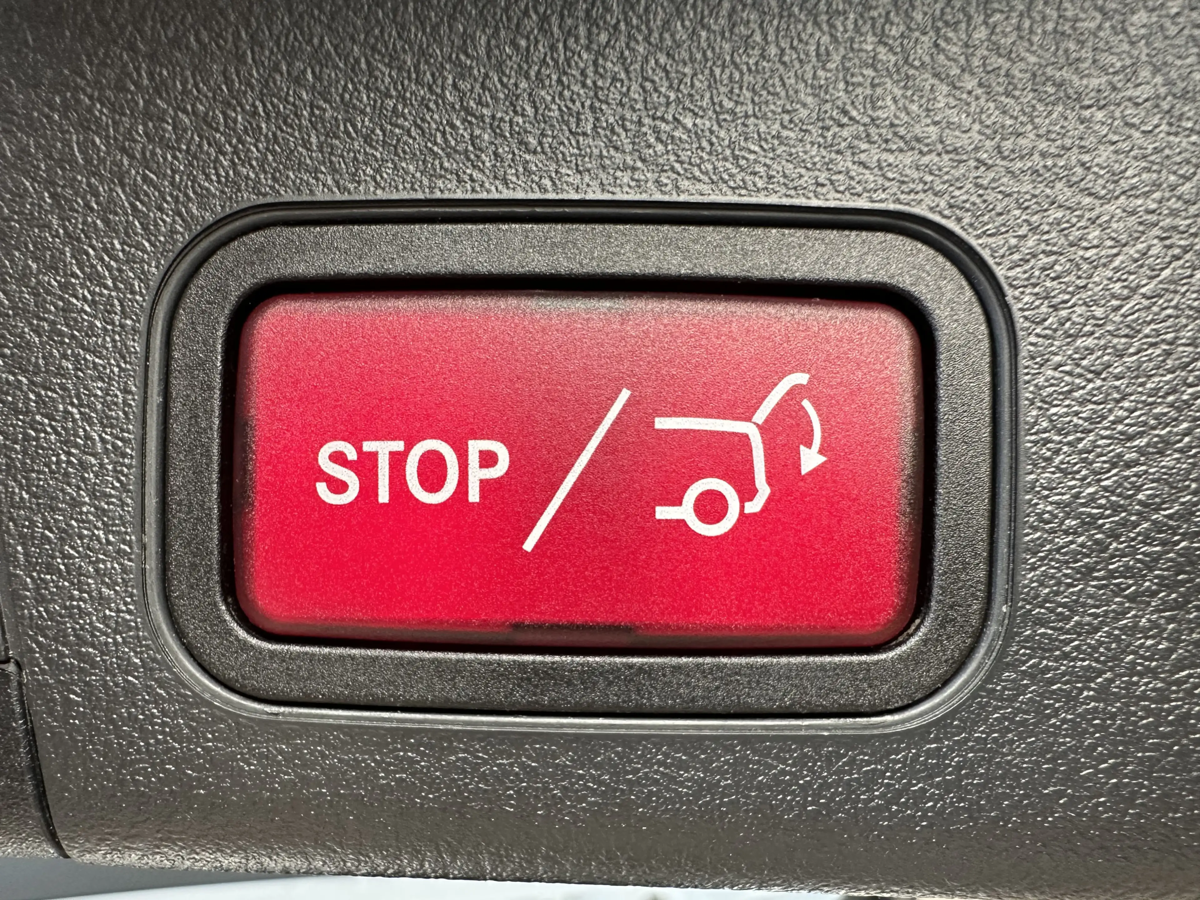 Mercedes-Benz EQB 300 Progressive 4Matic NAV+LED+KAMERA+TOTWINKEL — photo 7