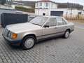 Mercedes-Benz Baureihe 124 124 - thumbnail 9