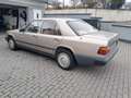 Mercedes-Benz Baureihe 124 124 - thumbnail 6