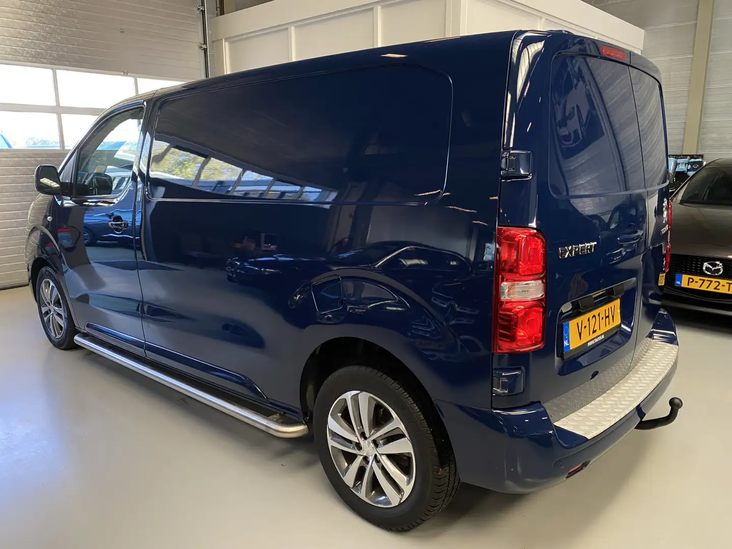 Peugeot Expert 231S 2.0 BlueHDI 120 Premium Pack Airco, Cruise, T Blauw - 2