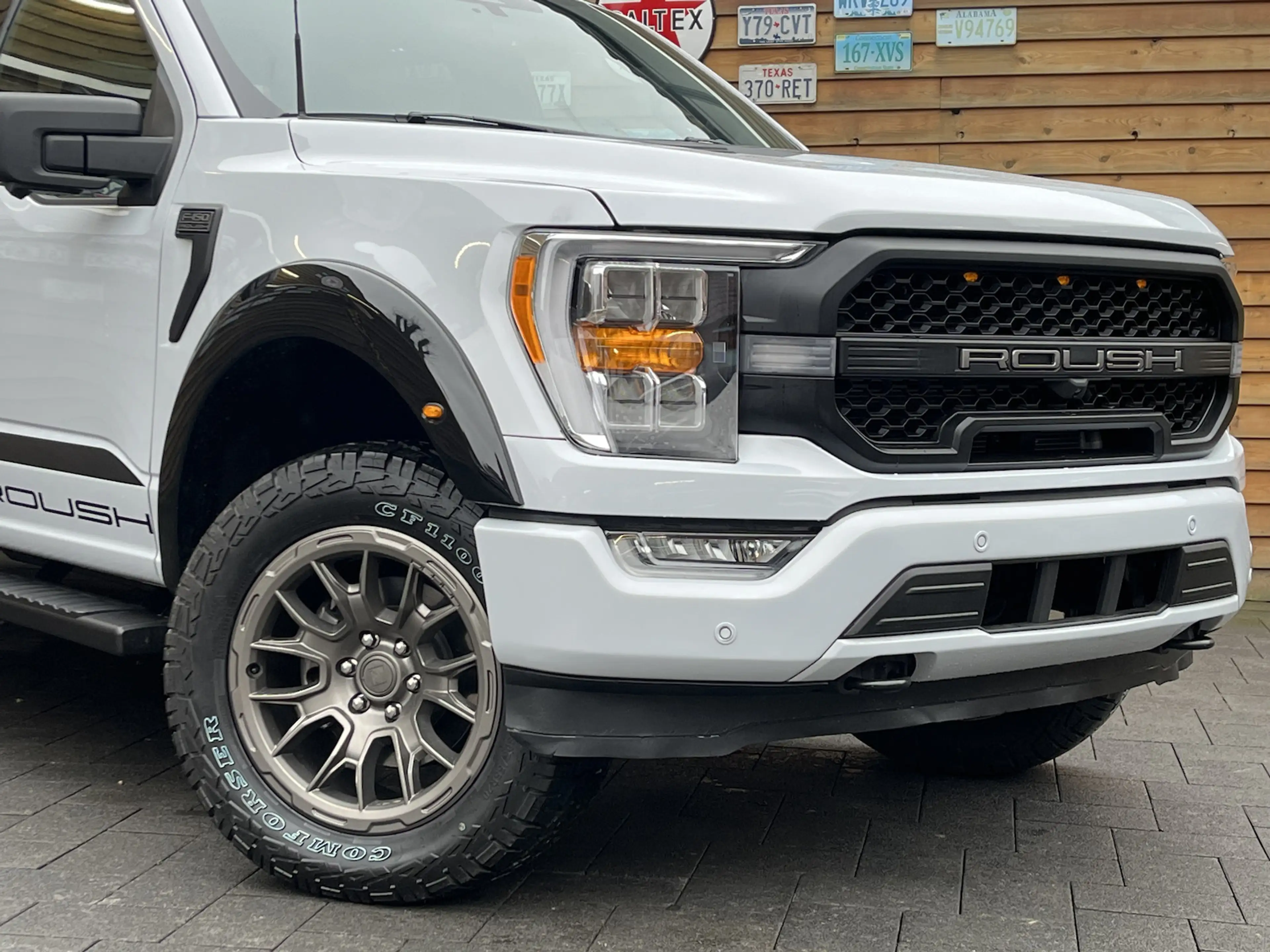 Ford F 150 5.0L ROUSH 4x4 Leder CarPlay AHK 360° — photo 3