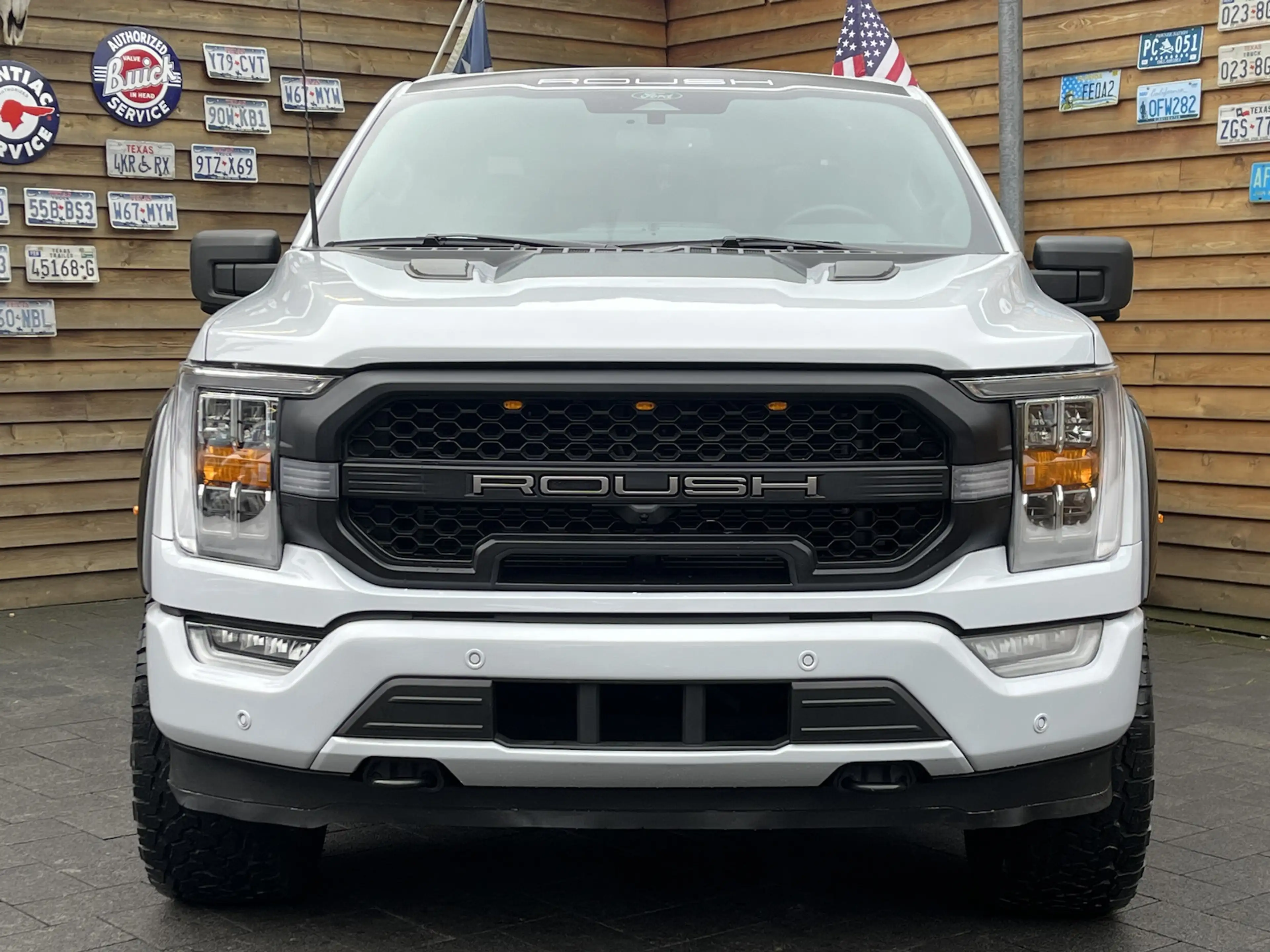 Ford F 150 5.0L ROUSH 4x4 Leder CarPlay AHK 360° — photo 4