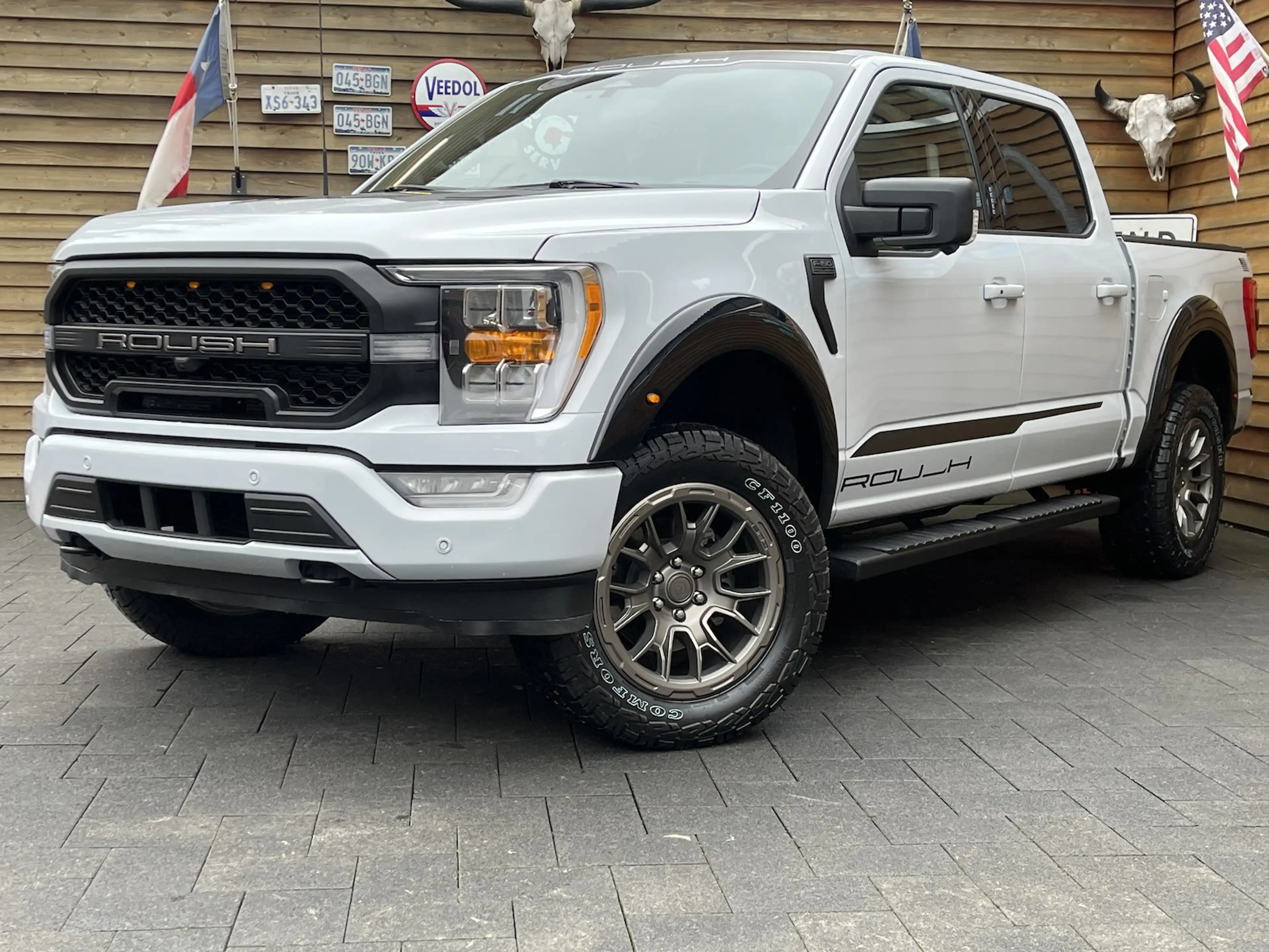 Ford F 150 5.0L ROUSH 4x4 Leder CarPlay AHK 360° — photo 6