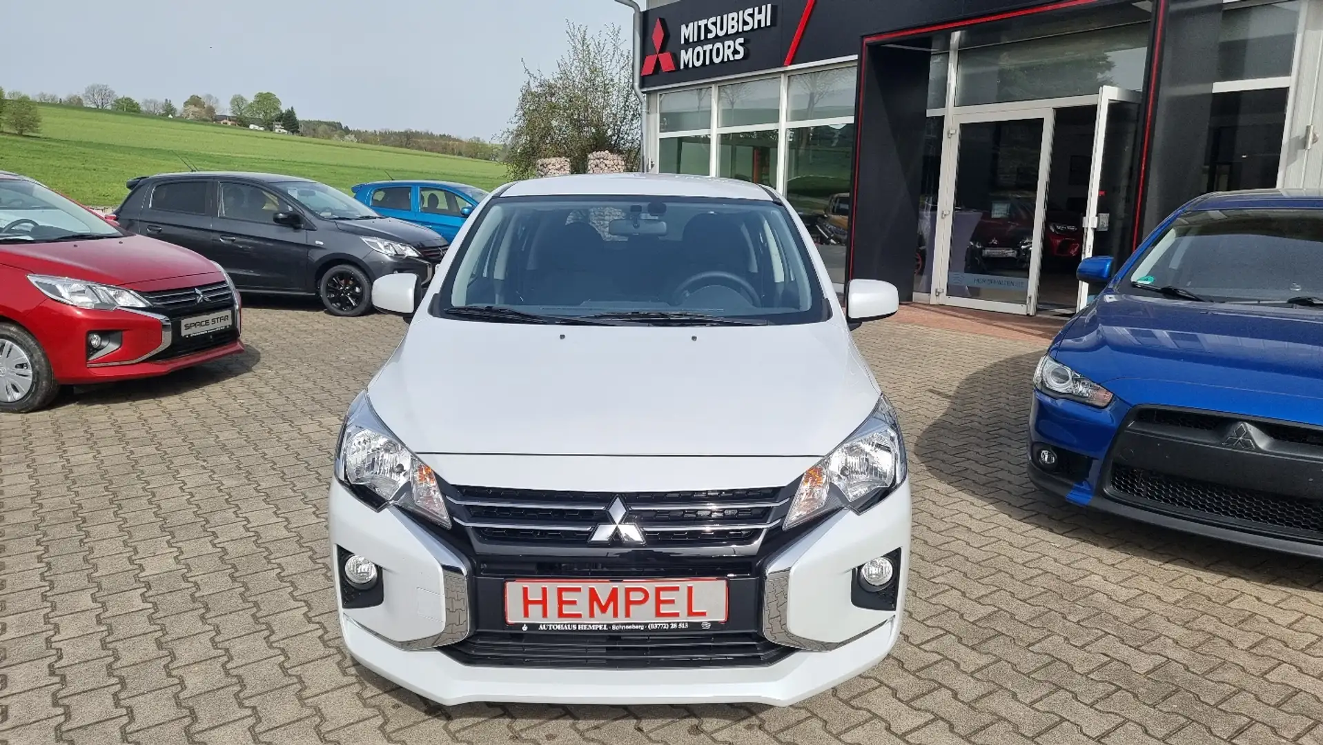 Mitsubishi Space Star Select+ 1.2 MIVEC CT 5-Gang Weiß - 2