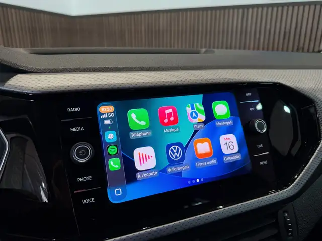 Volkswagen T-Cross view 12