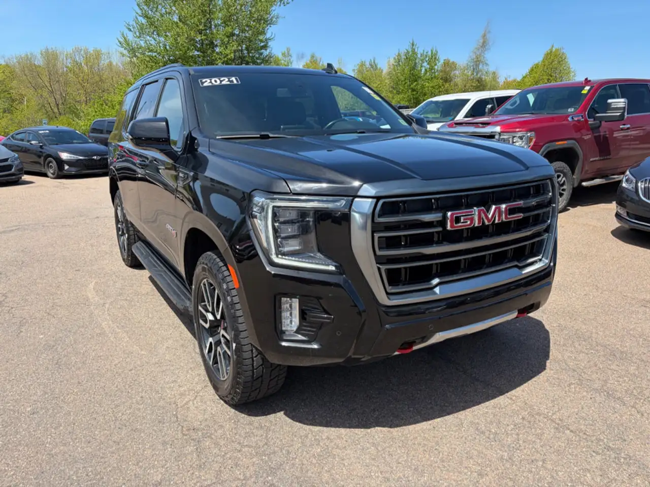 GMC Yukon снимка GMC Yukon