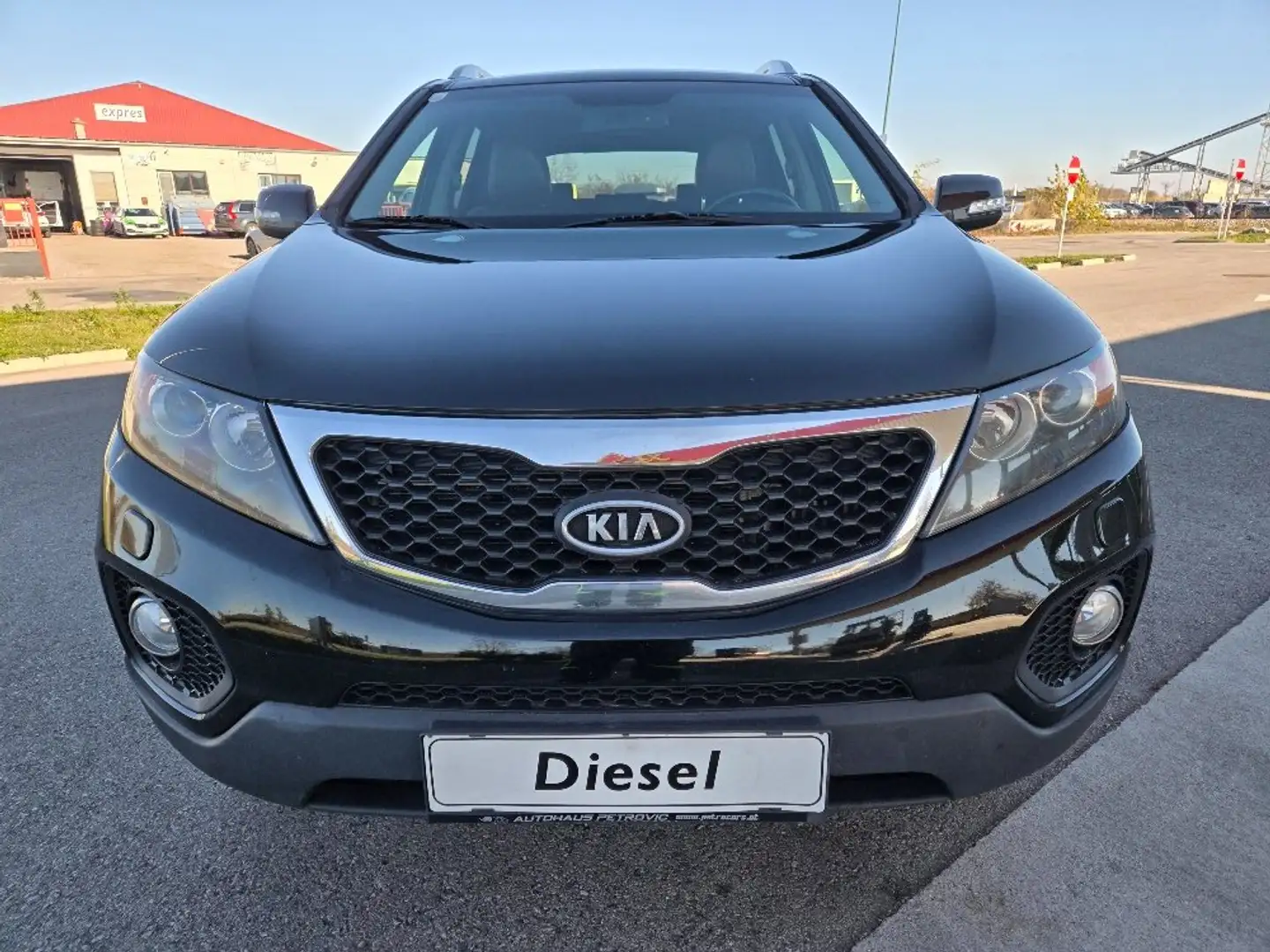 Kia Sorento Attract 4WD Schwarz - 2