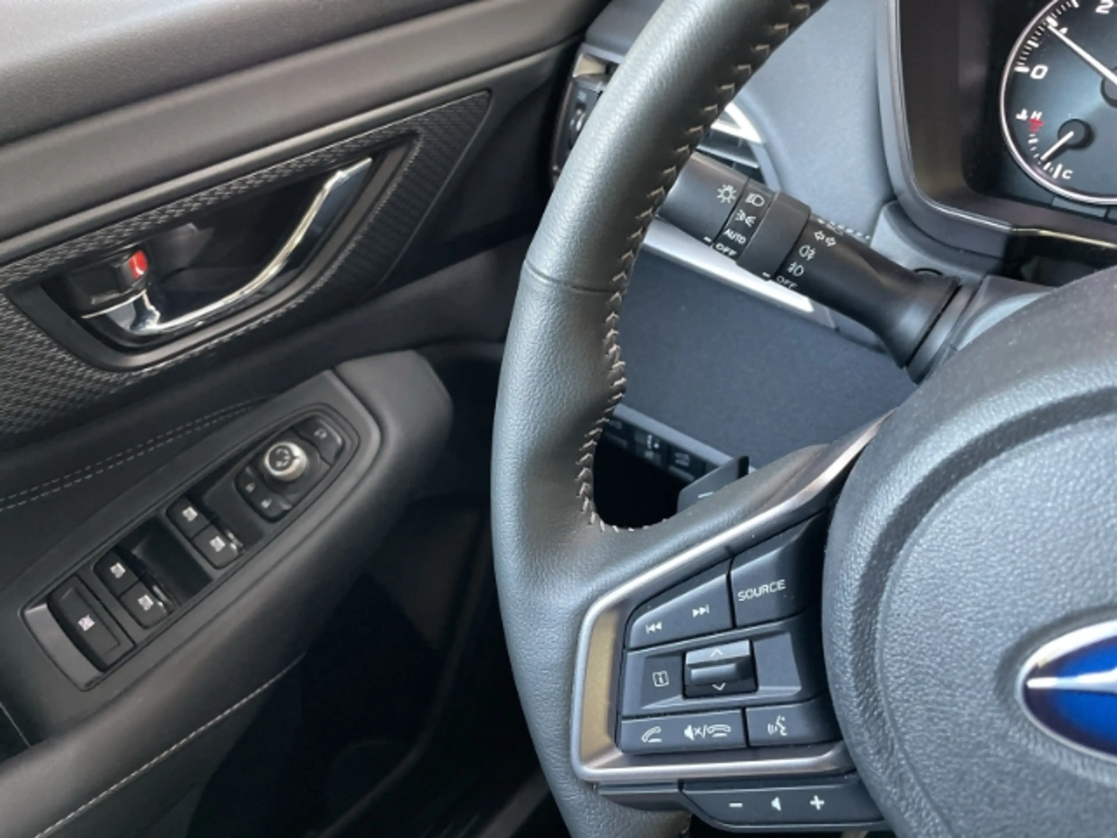 Subaru OUTBACK 2.5i Active Autom. Allrad, Navigationssystem — photo 15