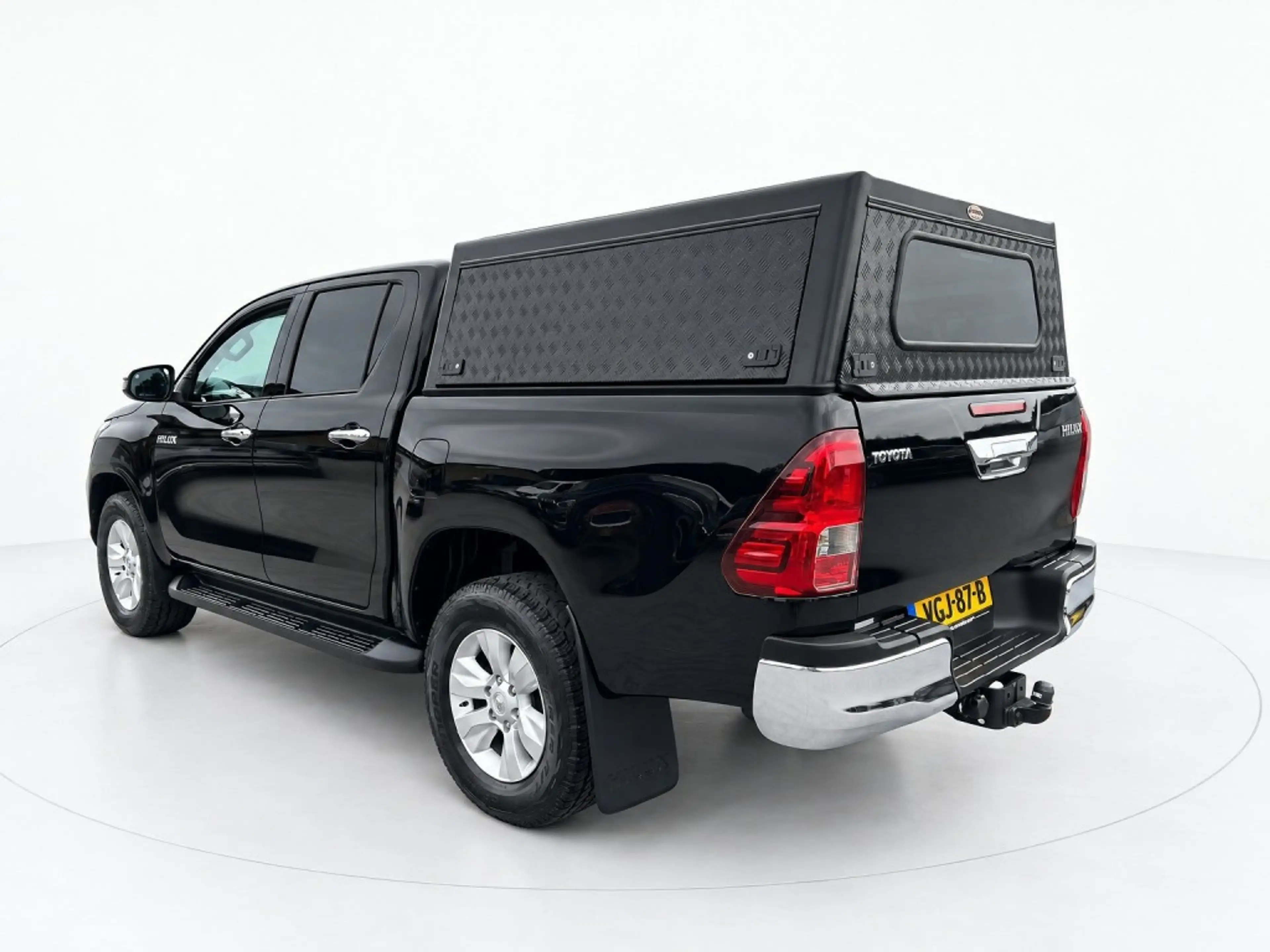 Toyota Hilux 2.4 D-4D COMFORT, Trekhaak, Cruise, Lane — photo 8