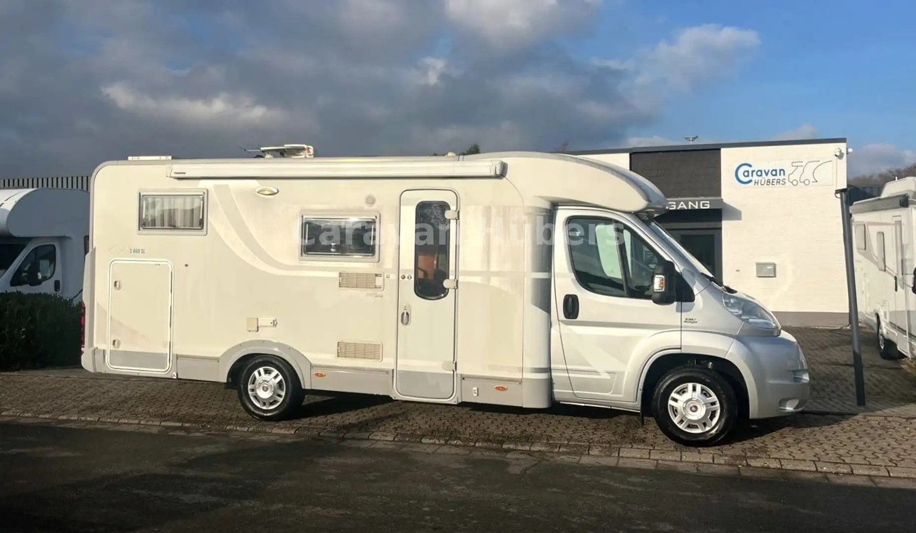 Adria 660 SL - Einzelbetten - auto.Sat/TV - Klima - Silber - 2