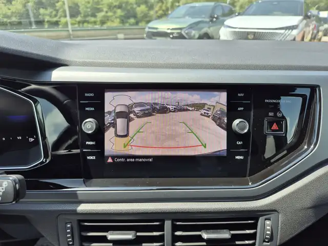 Volkswagen Polo view 10