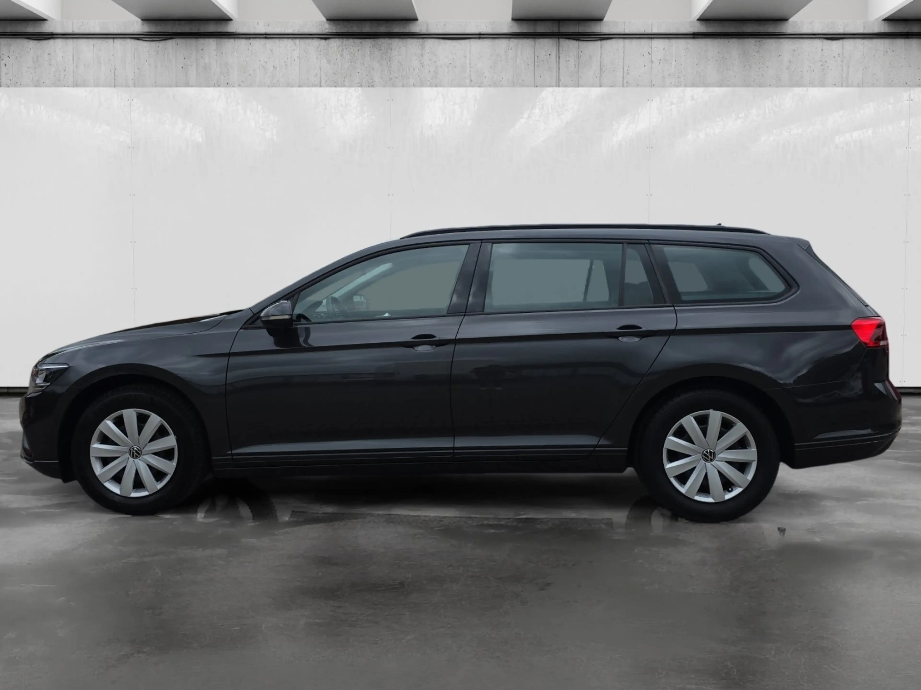 Volkswagen Passat Variant 2.0 TDI DSG NAVI/AHK/LED/KAMERA — photo 2