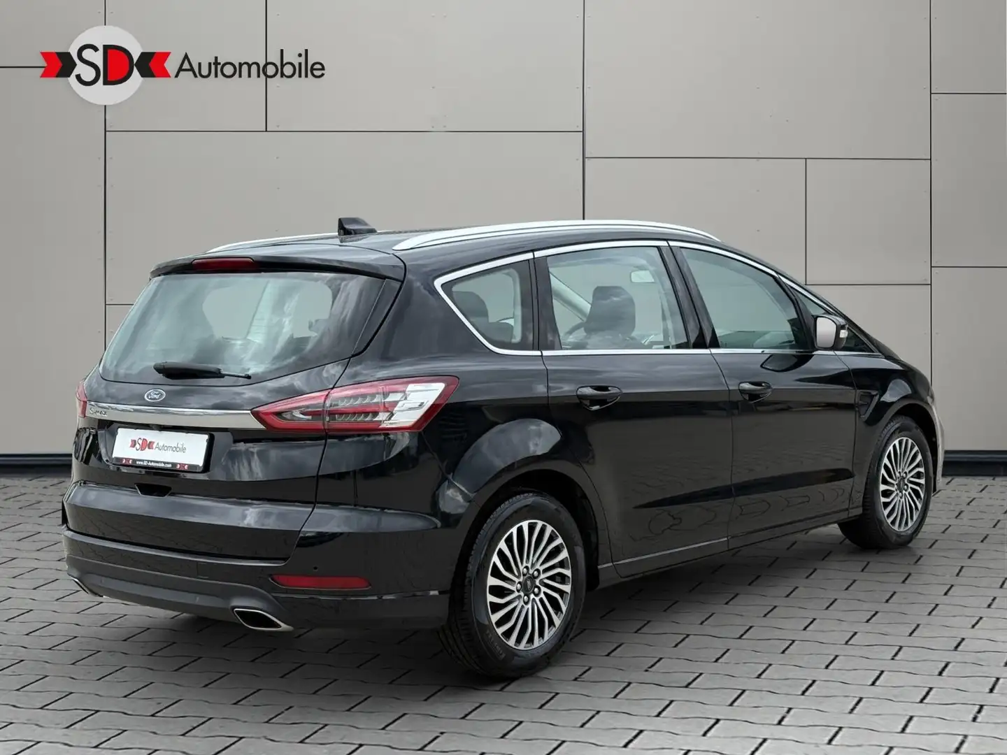 Ford S-Max S-MAX 2.0 Titanium X LED BLIS ACC Leder 140KW Czarny - 2