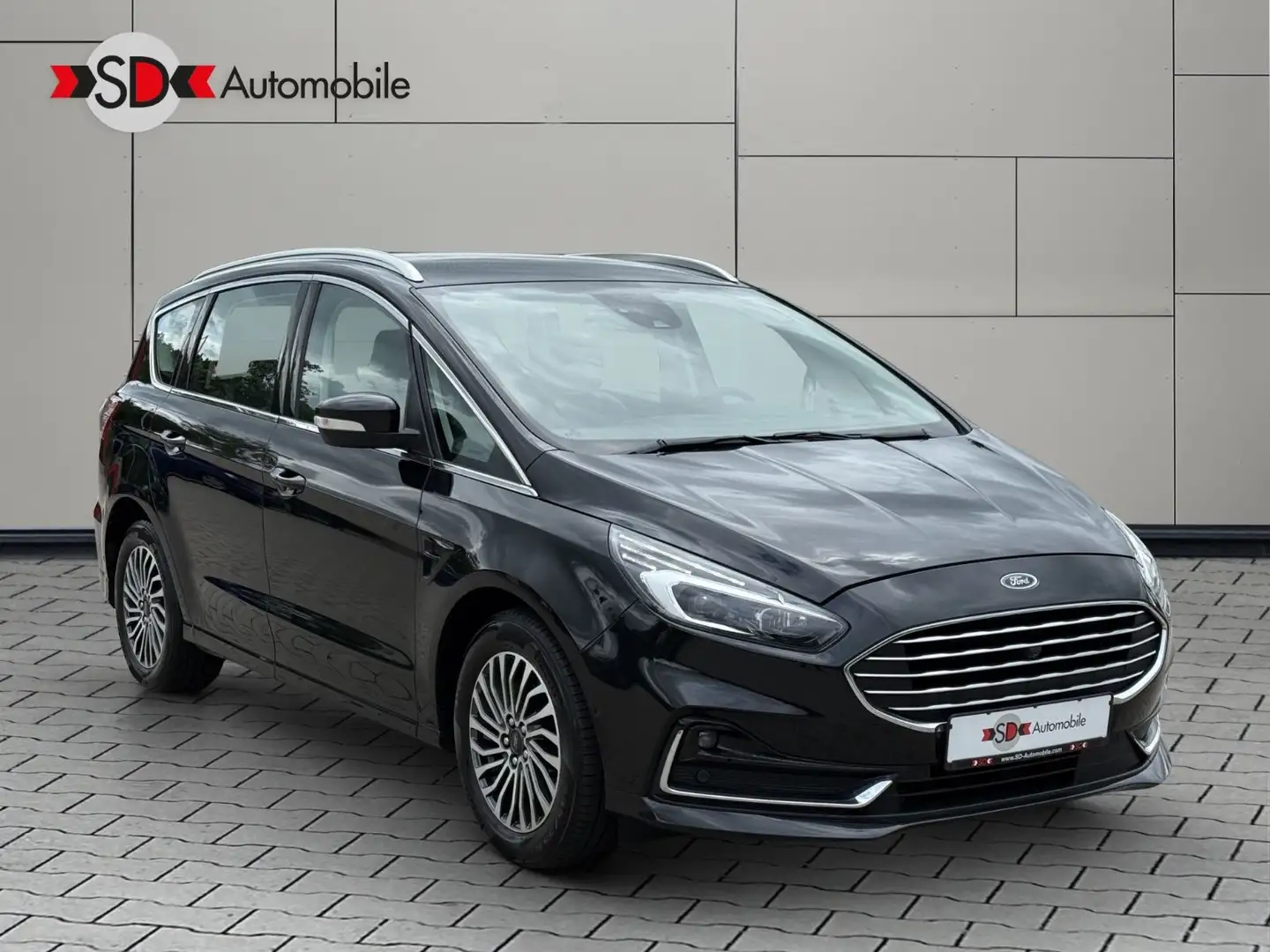 Ford S-Max S-MAX 2.0 Titanium X LED BLIS ACC Leder 140KW Czarny - 1