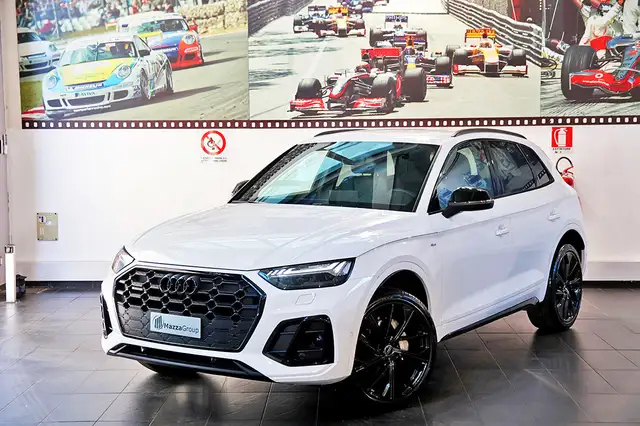 Audi Q5 40 TDI Quattro S-Tronic Identity Black S-Line - SOSPENSIONI/TELECAMERA/MATRIX/ADAS/CERCHI 21"/LUCI PLUS/KEYLESS