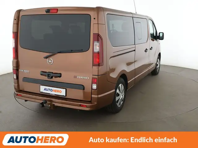 Opel Vivaro view 6