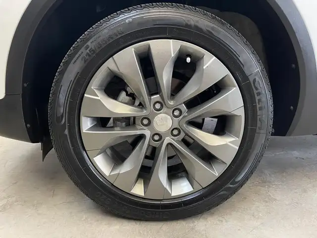 DR Automobiles DR4.0 view 15