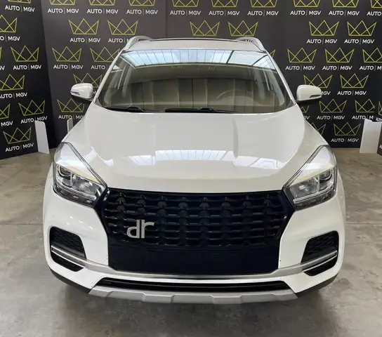 DR Automobiles DR4.0 view 2