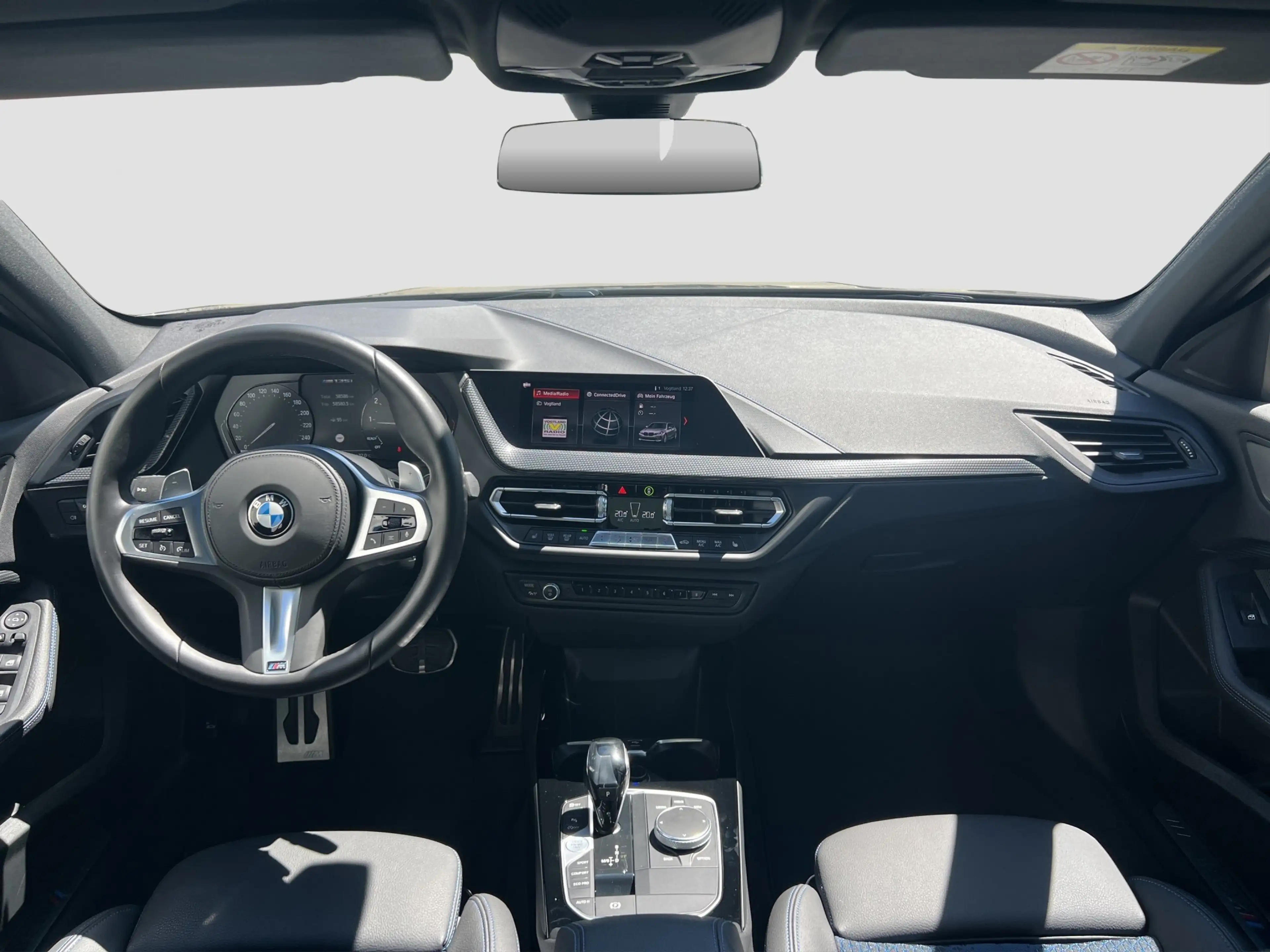 BMW M1 i xDrive ad. Fw. Apple PanoSD SpurAss Temp. — photo 12