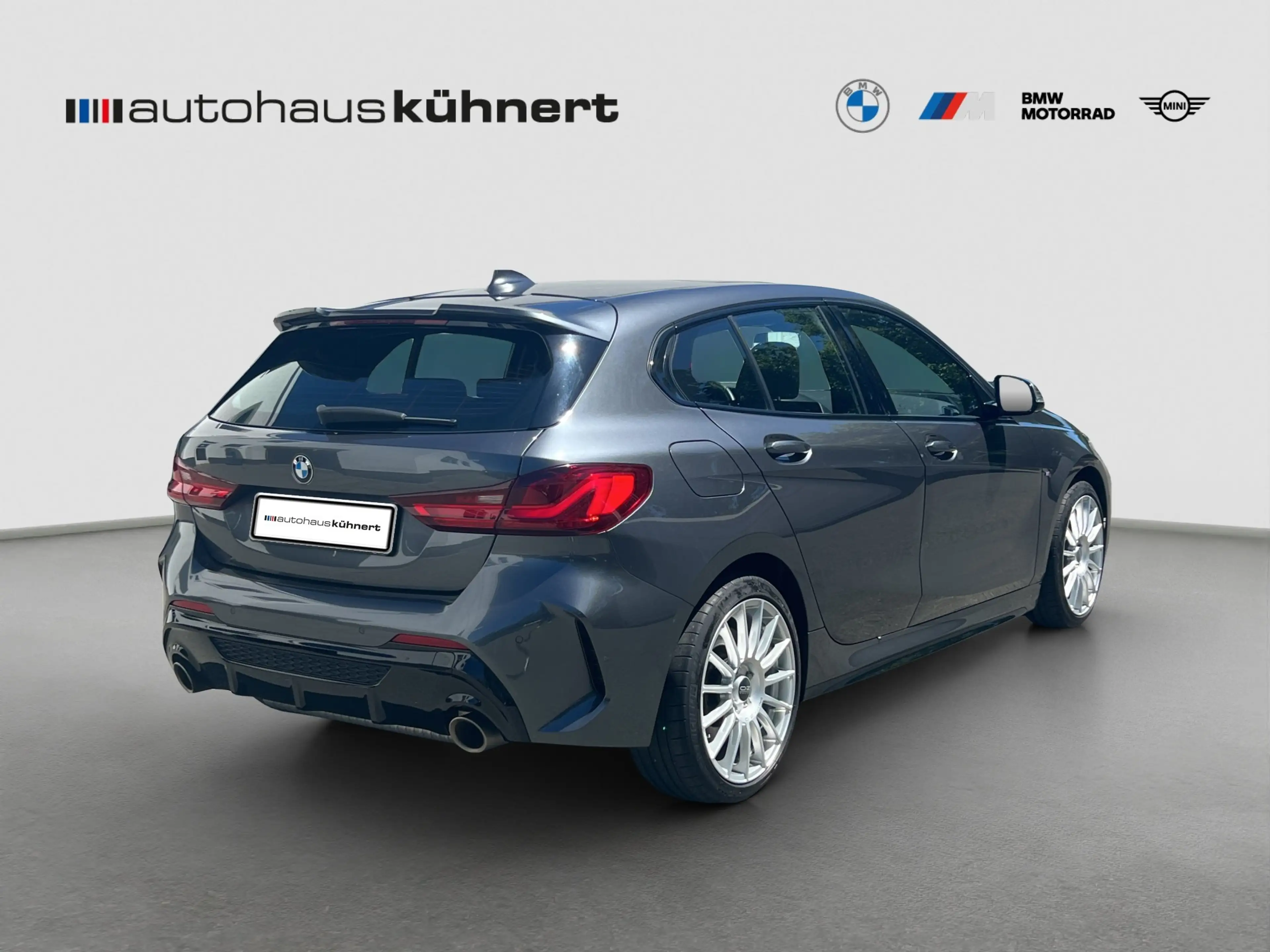 BMW M1 i xDrive ad. Fw. Apple PanoSD SpurAss Temp. — photo 7