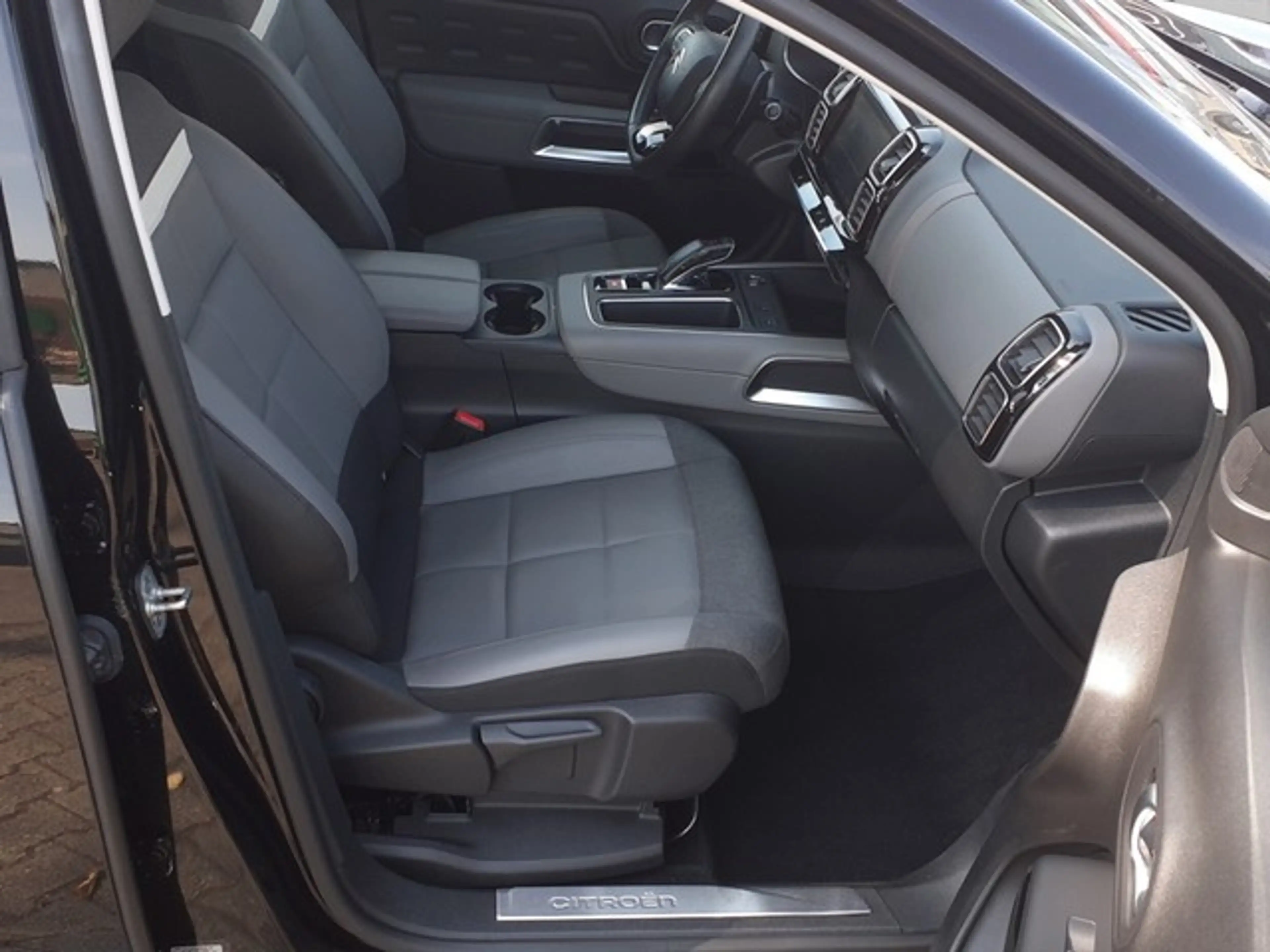 Citroen C5 AIRC SHINE PT180EA — photo 9