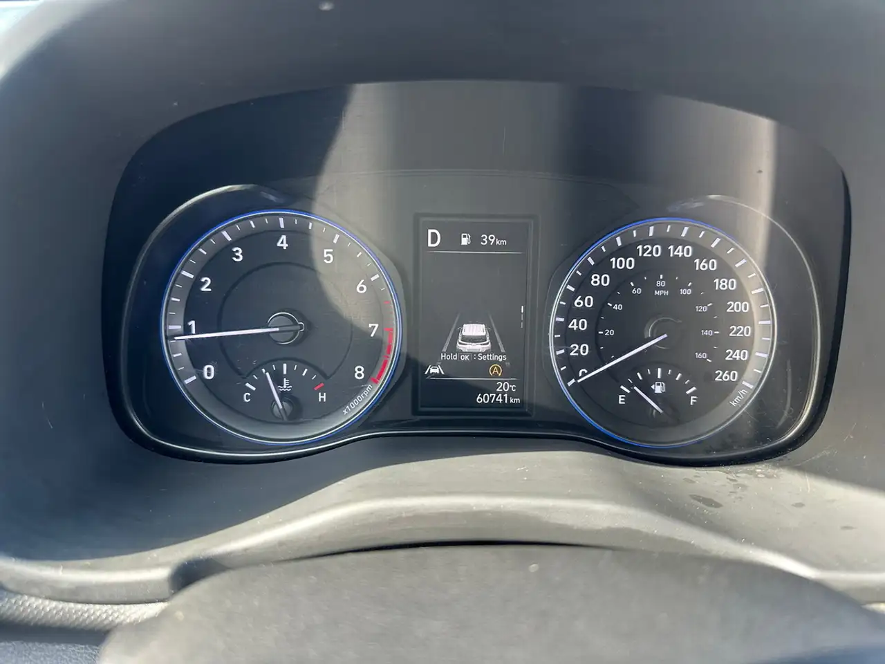Hyundai KONA снимка Hyundai KONA