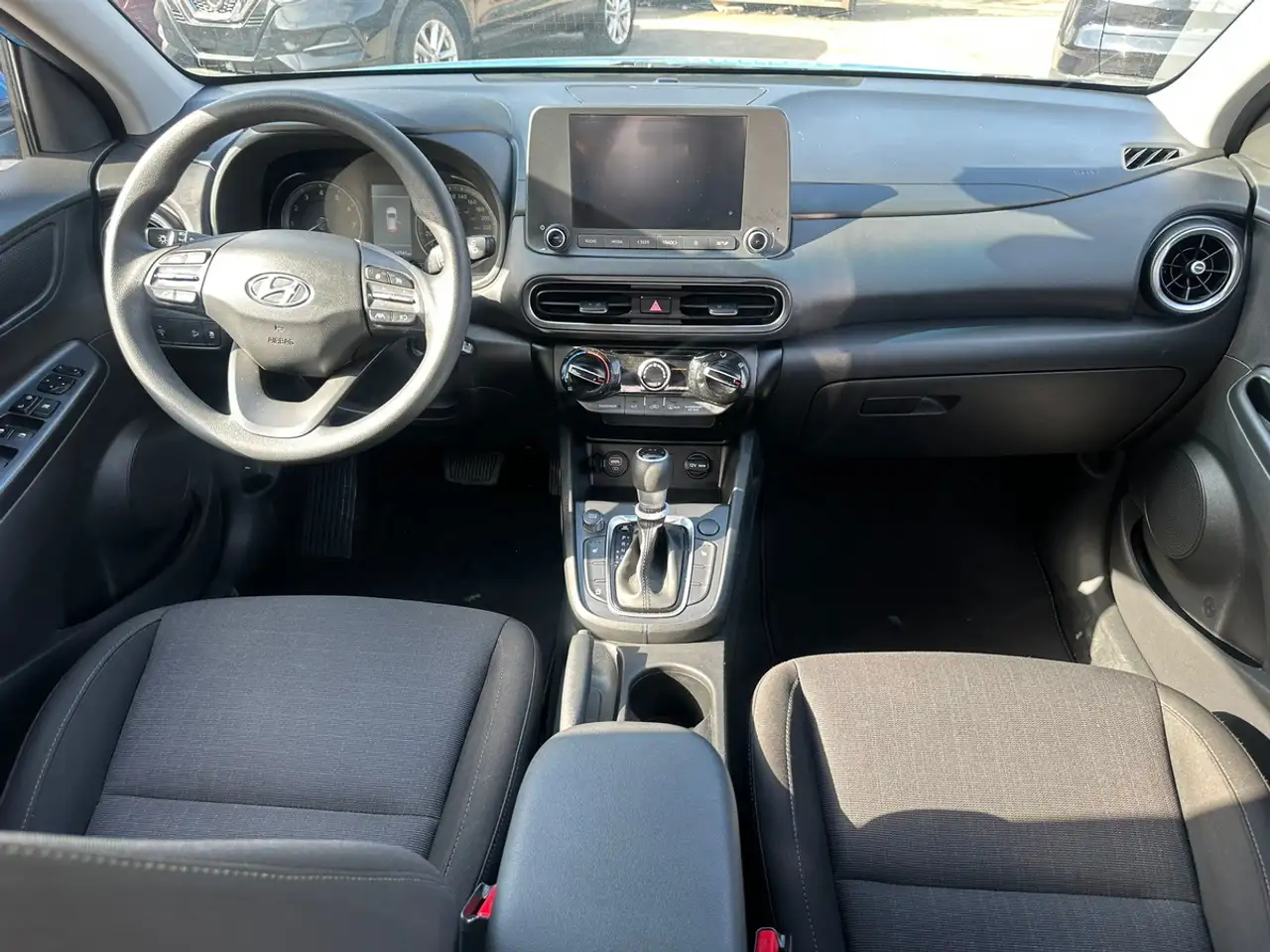 Hyundai KONA снимка Hyundai KONA