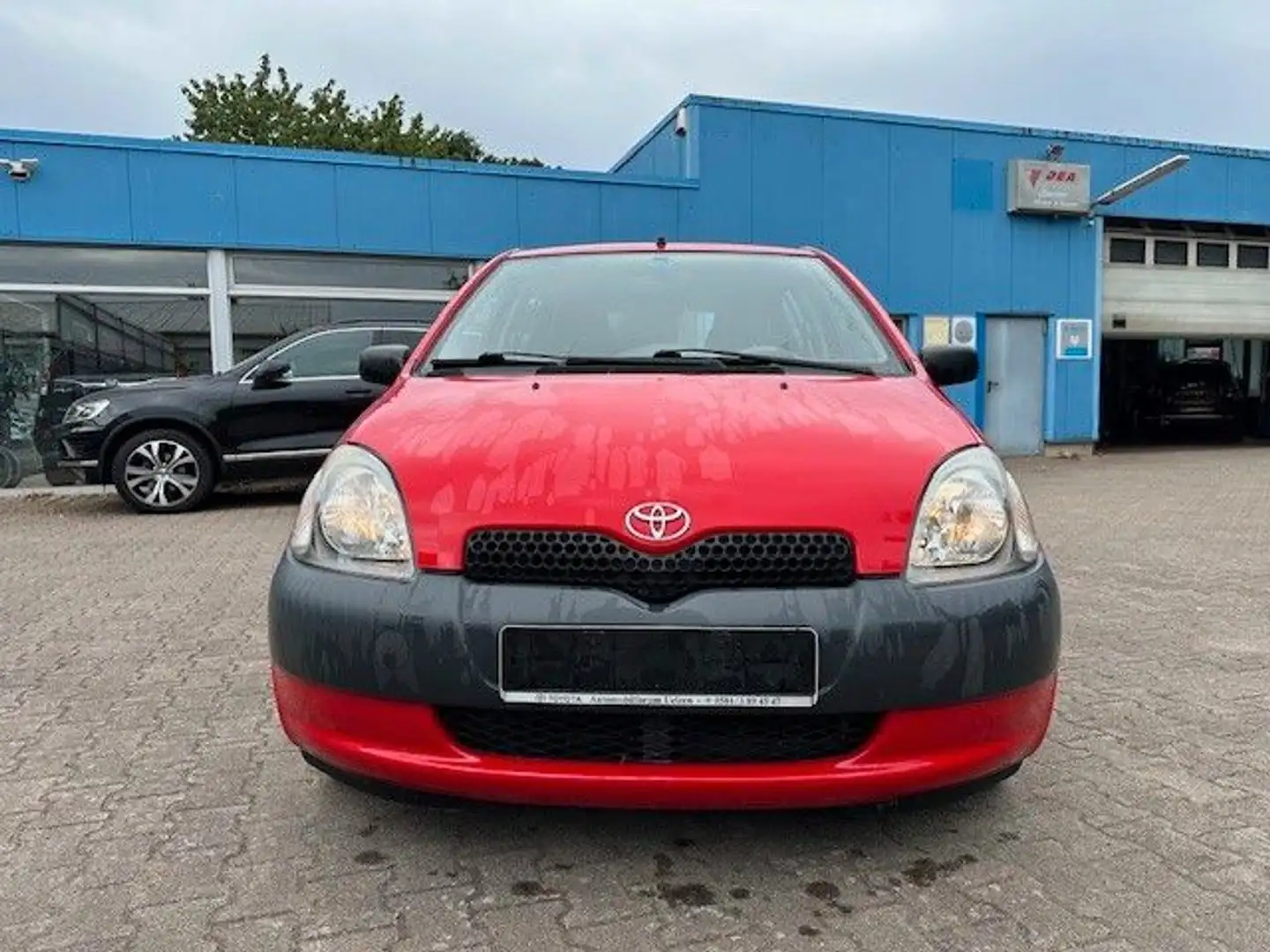 Toyota Yaris aus 1 Hand/Kein TÜV Rot - 2