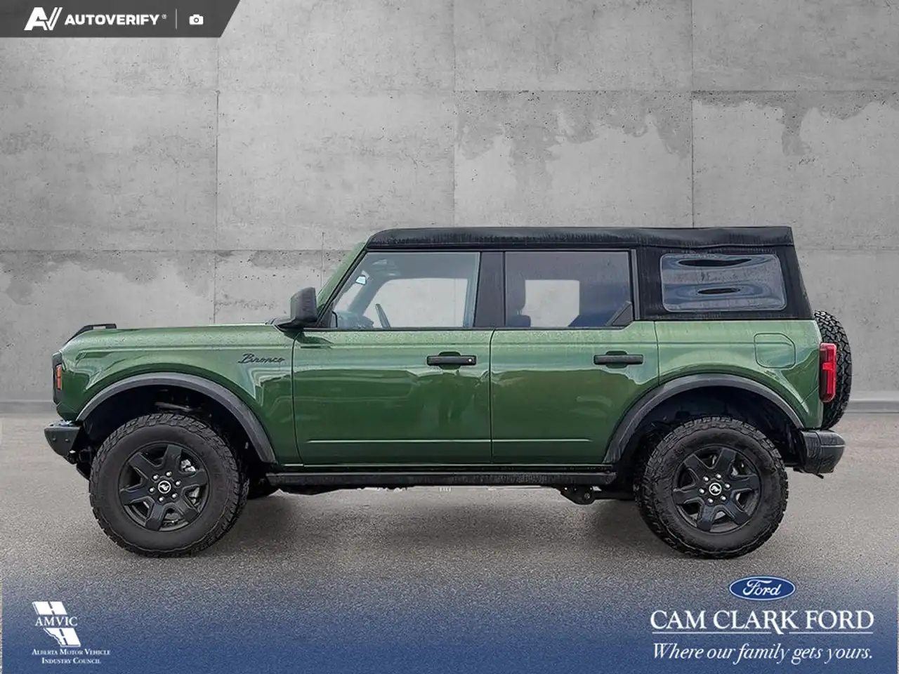 Ford Bronco photo Ford Bronco
